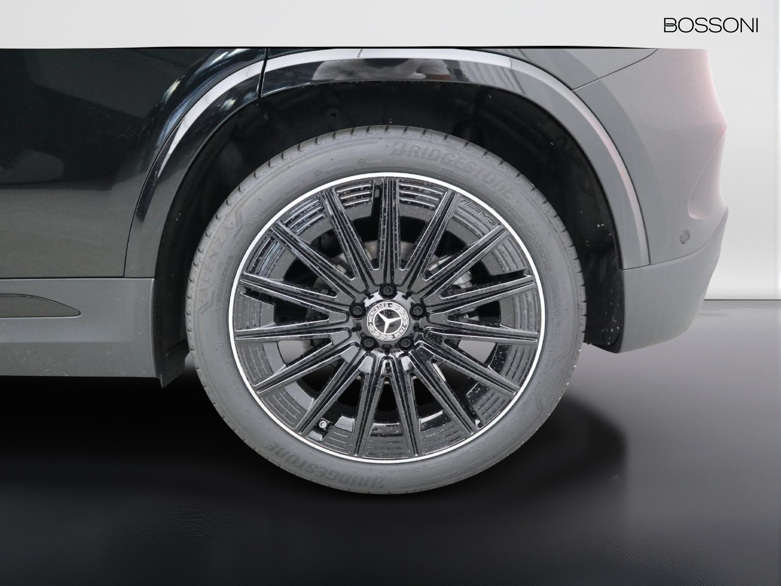 4 - Mercedes GLA 200 d amg line premium 4matic 8g-dct