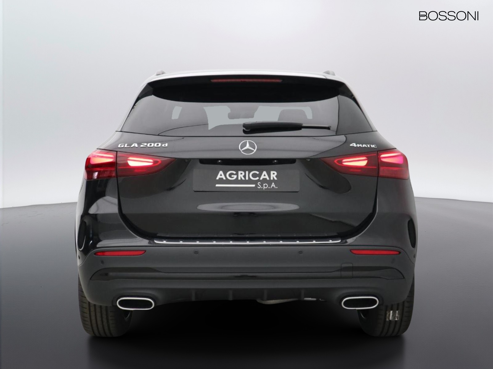 6 - Mercedes GLA 200 d amg line premium 4matic 8g-dct