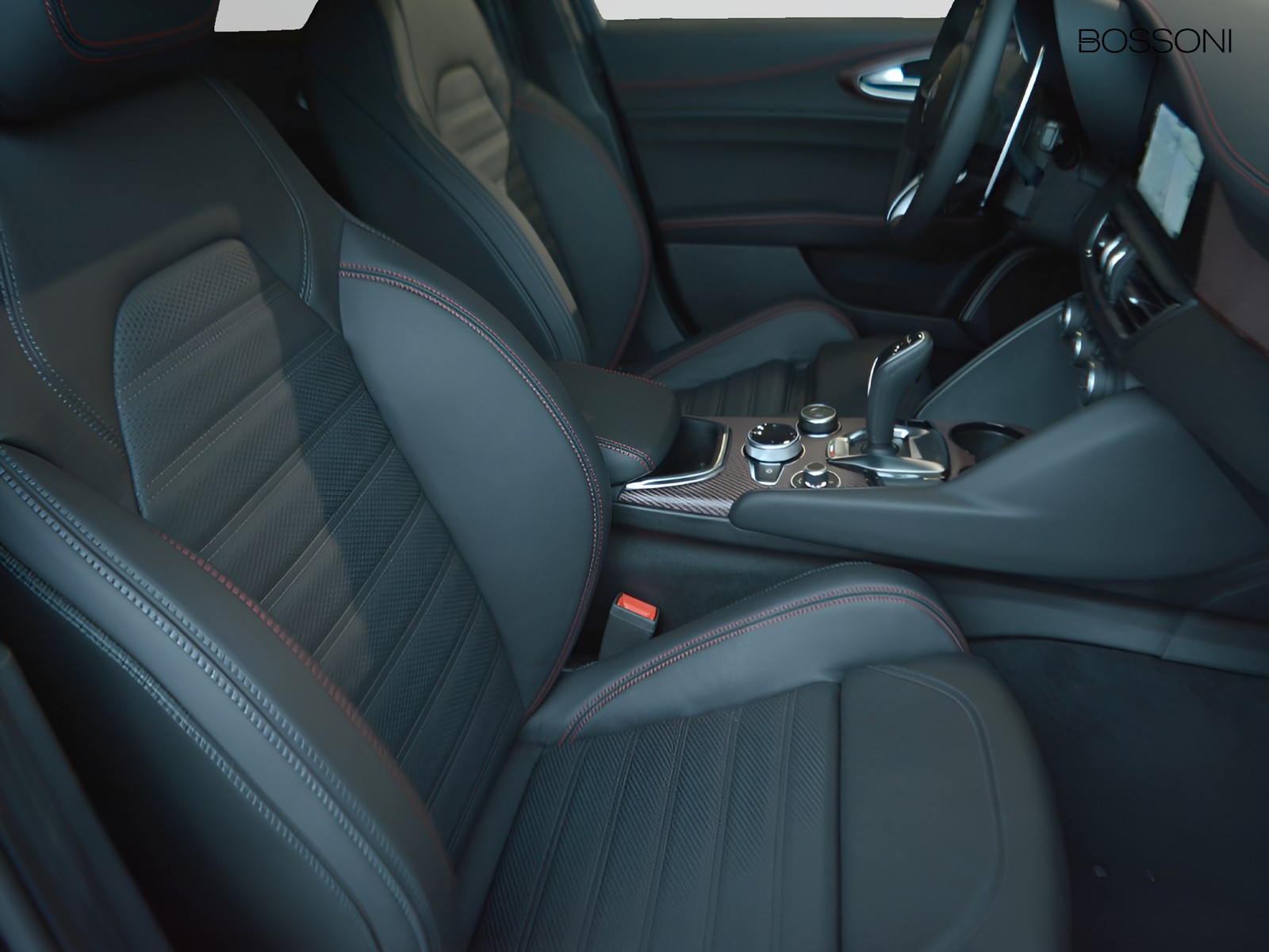 5 - Alfa Romeo Giulia 2.9 v6 520cv quadrifoglio super sport at8