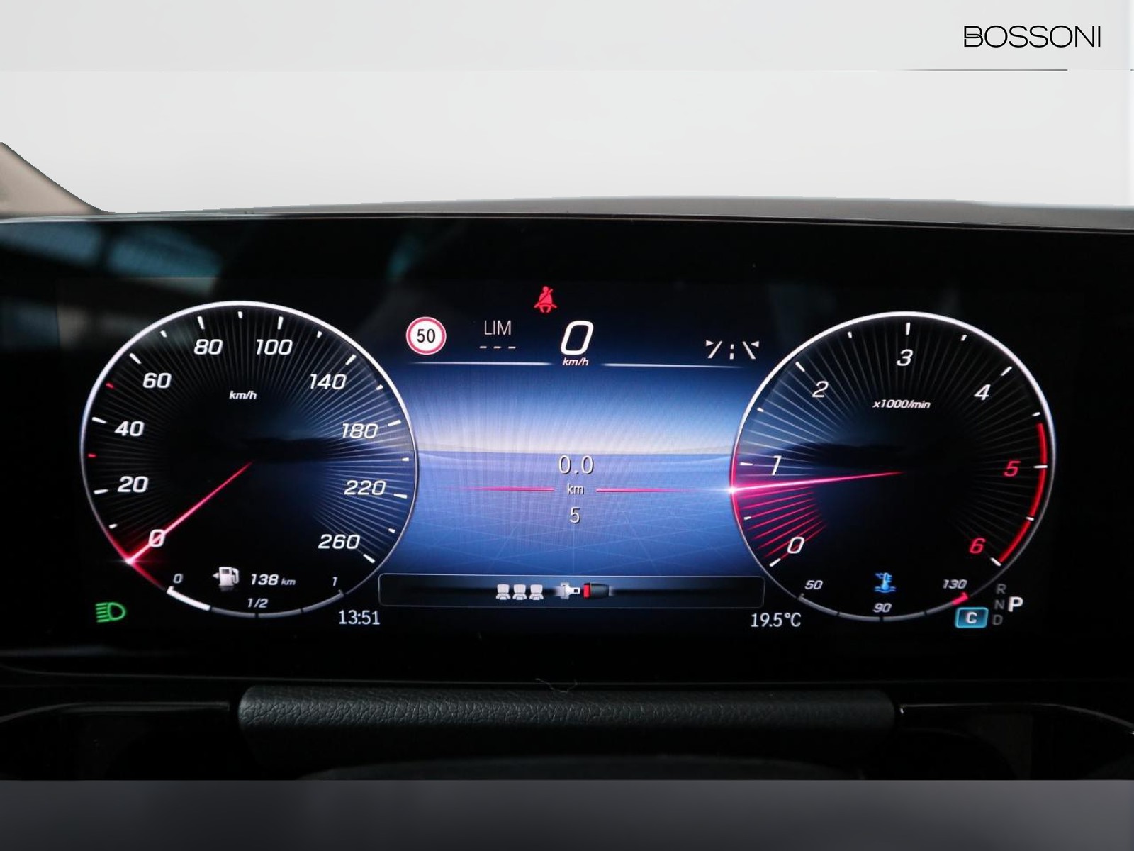 9 - Mercedes GLA 200 d progressive advanced plus 8g-dct