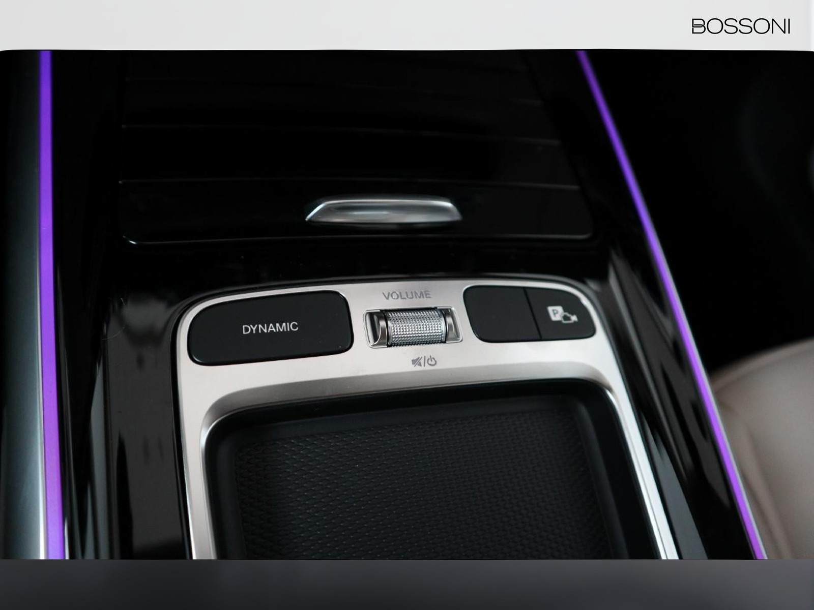 14 - Mercedes GLA 200 d progressive advanced plus 8g-dct