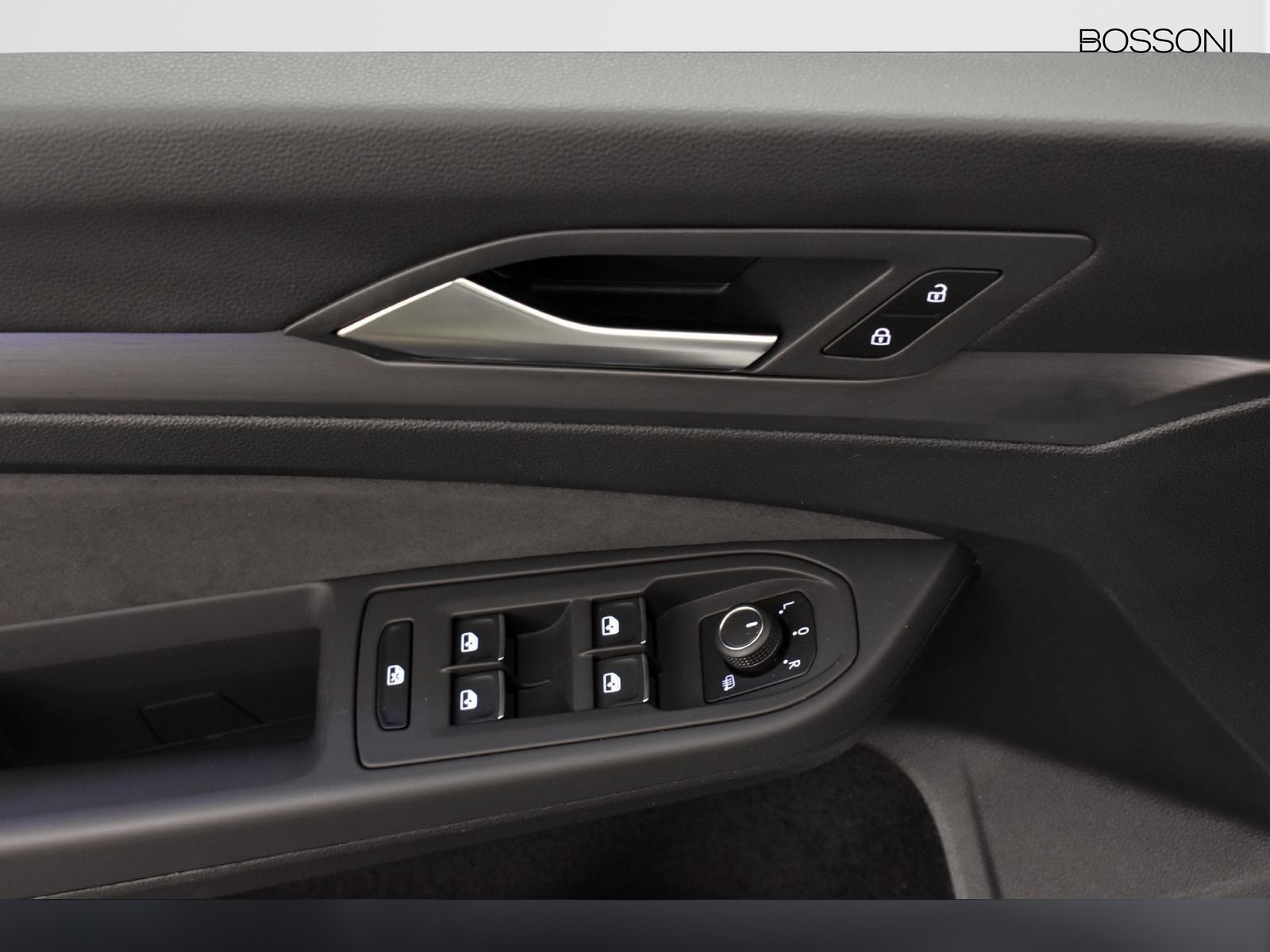 17 - Volkswagen Golf 2.0 tdi scr 115cv style