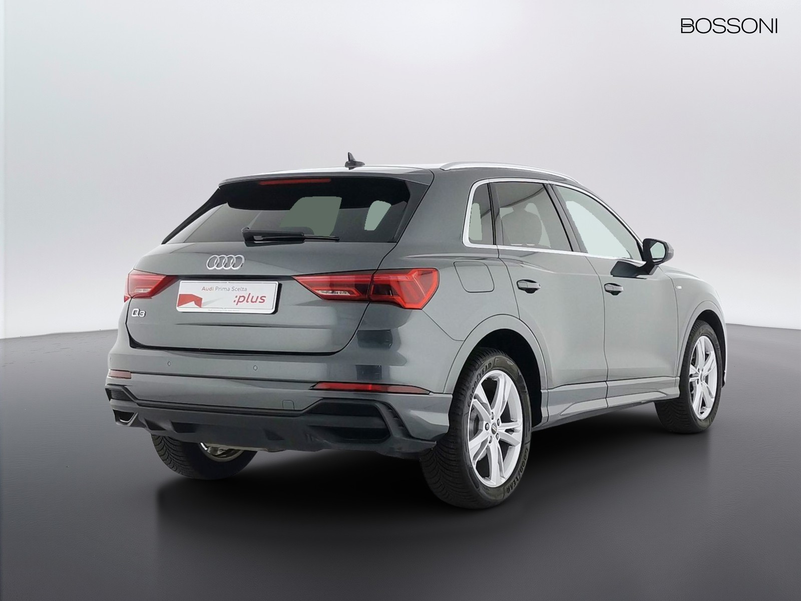 2 - Audi Q3 35 2.0 tdi s line edition s tronic