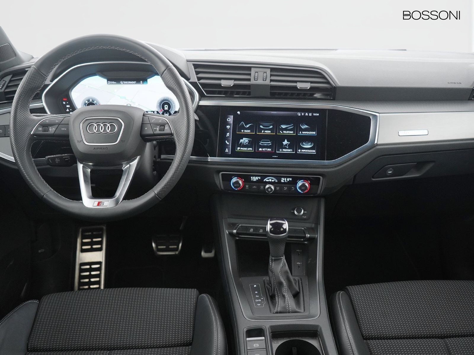 3 - Audi Q3 35 2.0 tdi s line edition s tronic