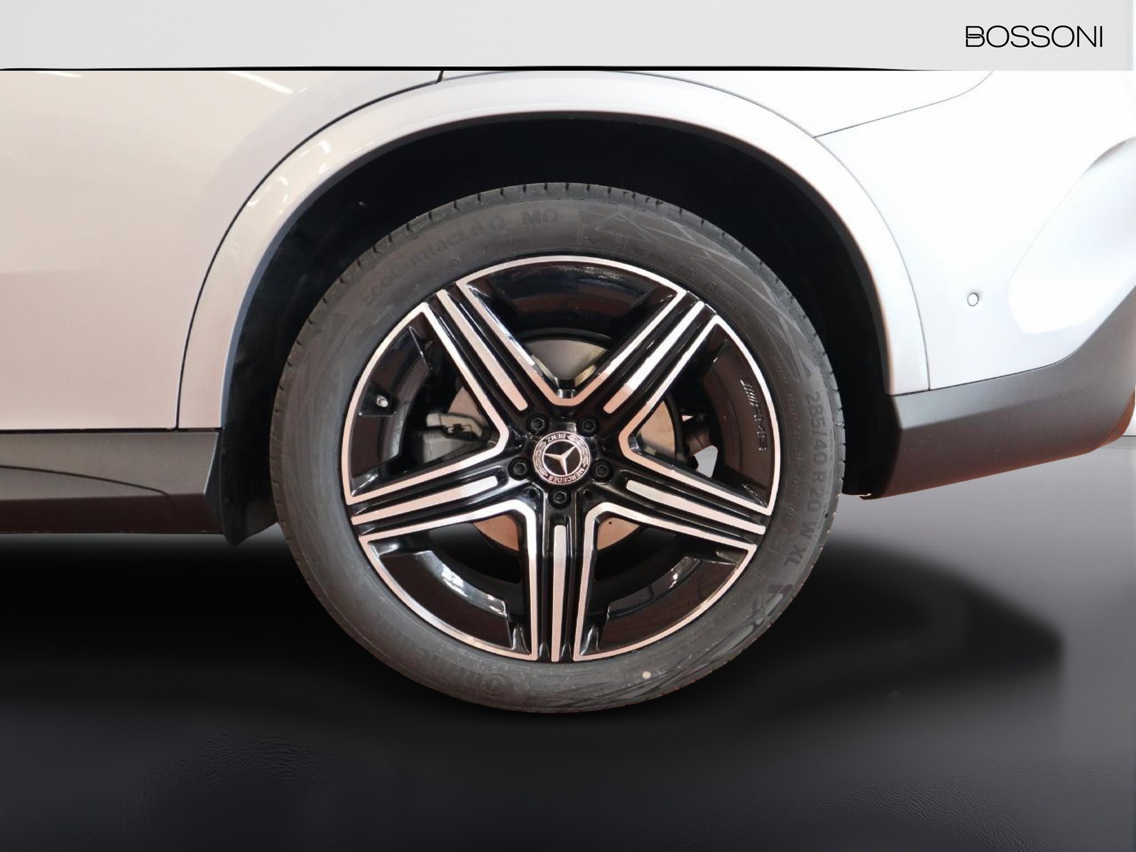 4 - Mercedes GLC coupe 220 d amg line premium 4matic 9g-tronic