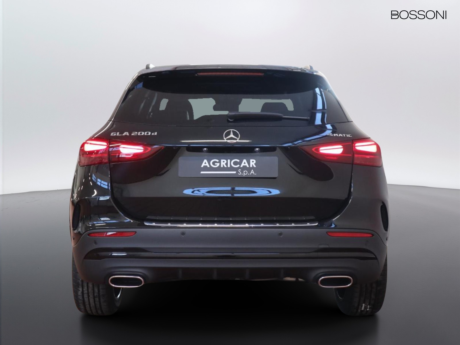 6 - Mercedes GLA 200 d amg line premium 4matic 8g-dct