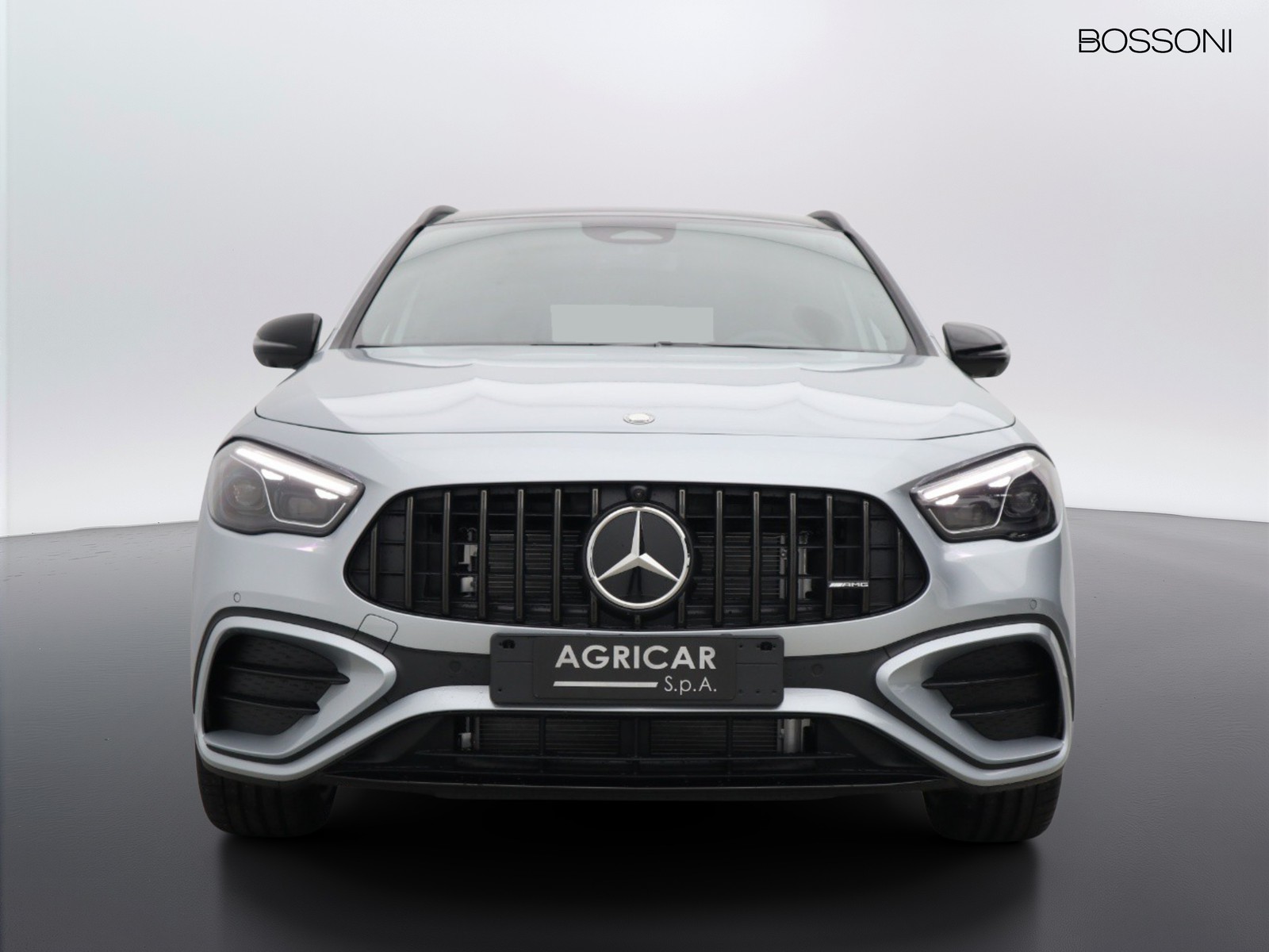2 - AMG GLA amg 35 premium plus amg 4matic 8g-dct