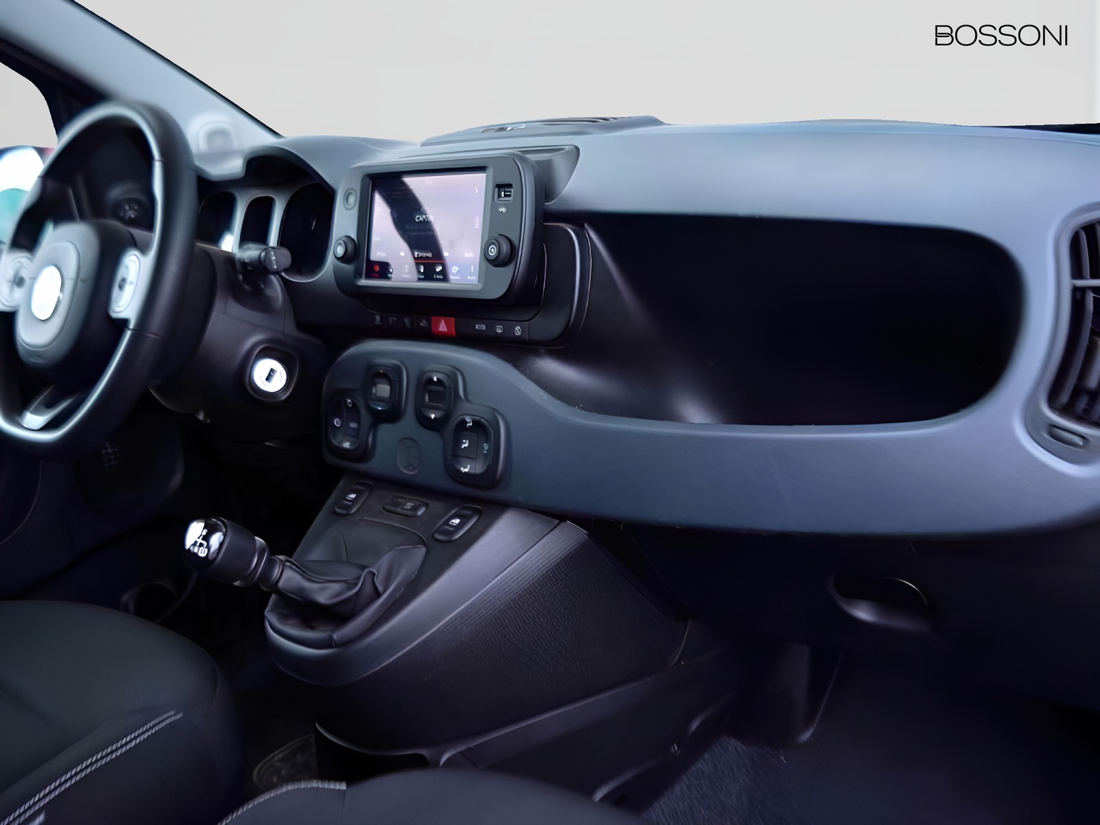 8 - Fiat Panda cross 1.0 firefly hybrid 70cv s&s 5p.ti