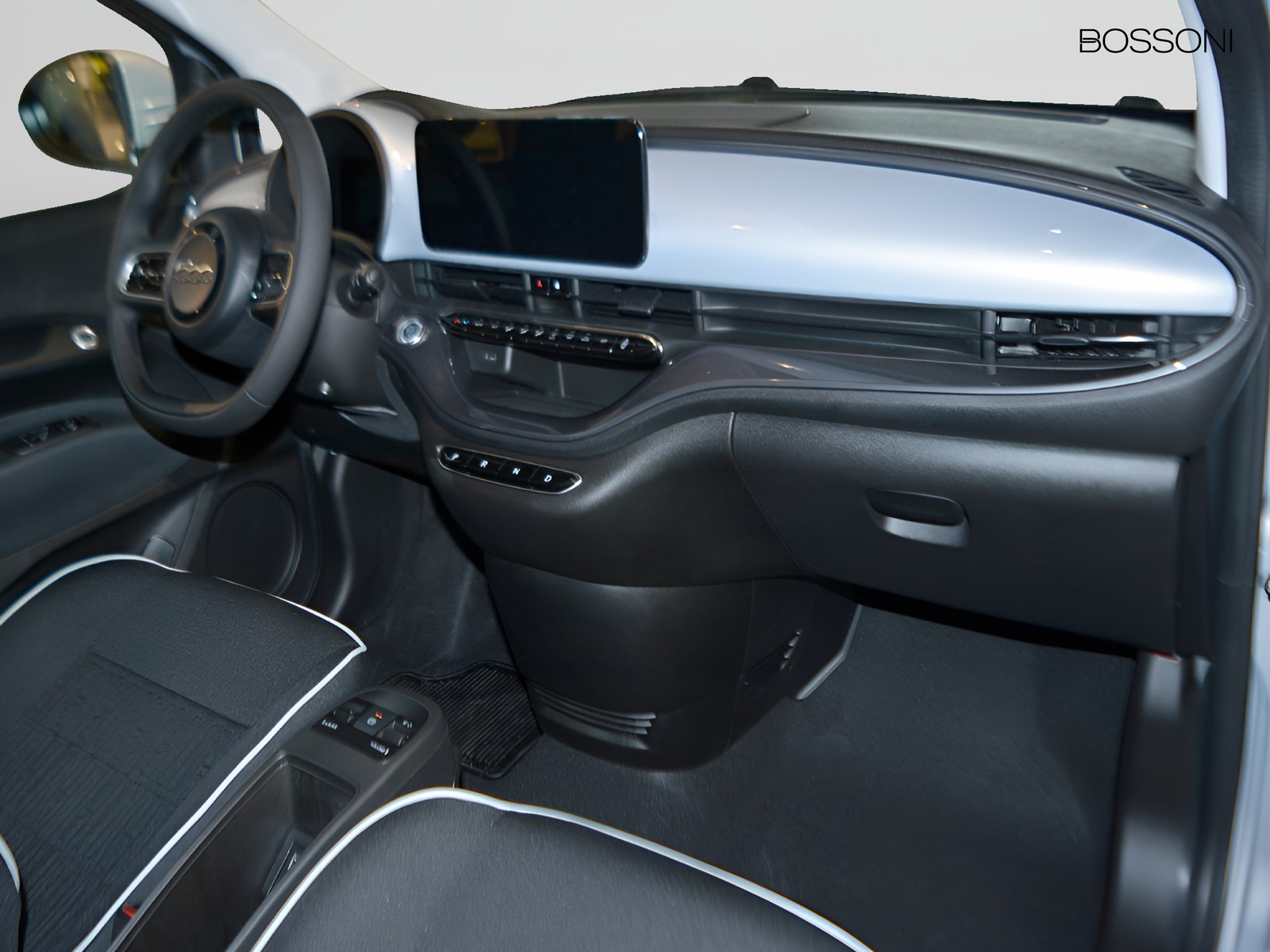 8 - Fiat 500 500e 42 kwh entry pack tech