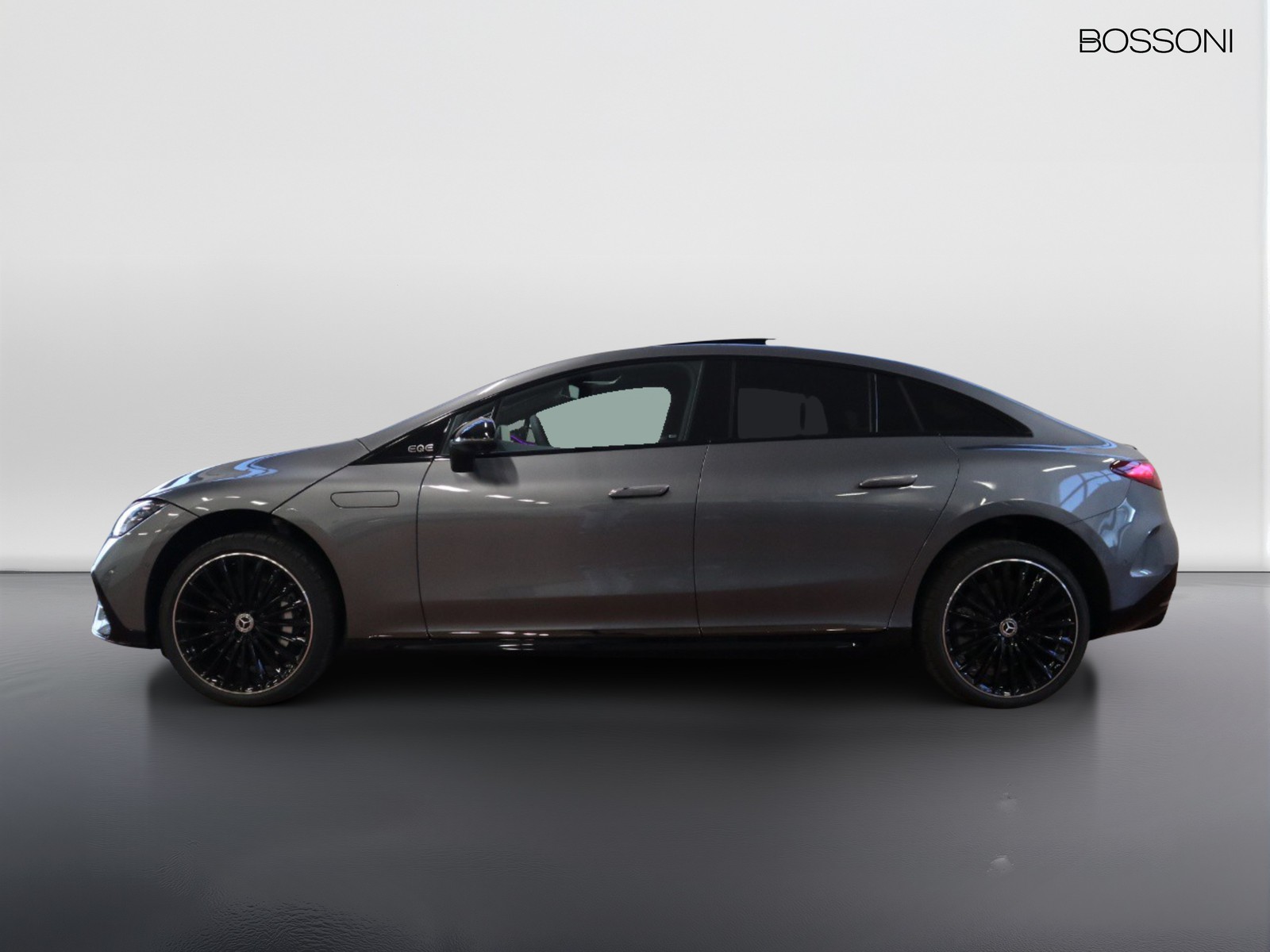 3 - Mercedes EQE 350 premium plus 4matic