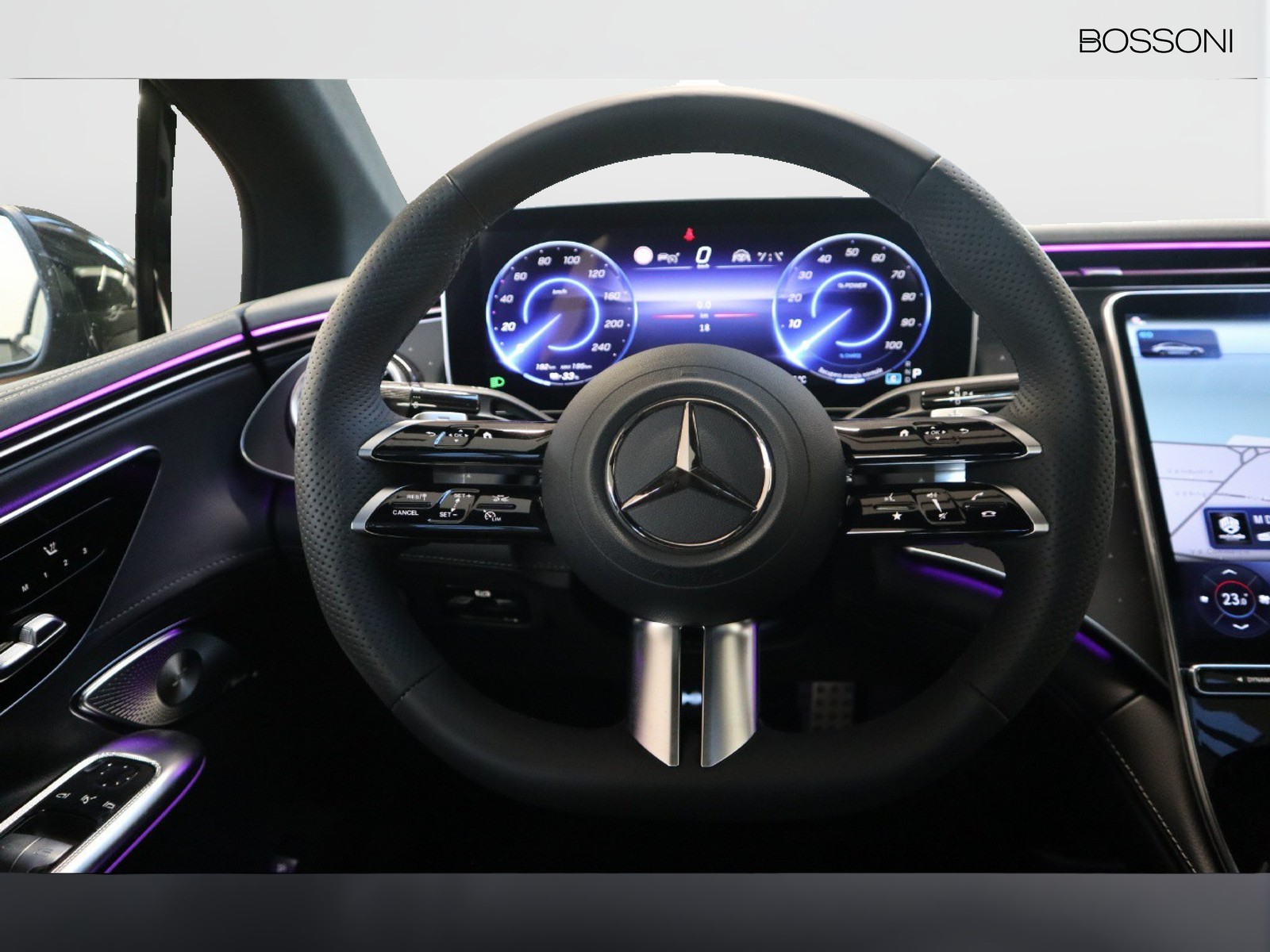 17 - Mercedes EQE 350 premium plus 4matic