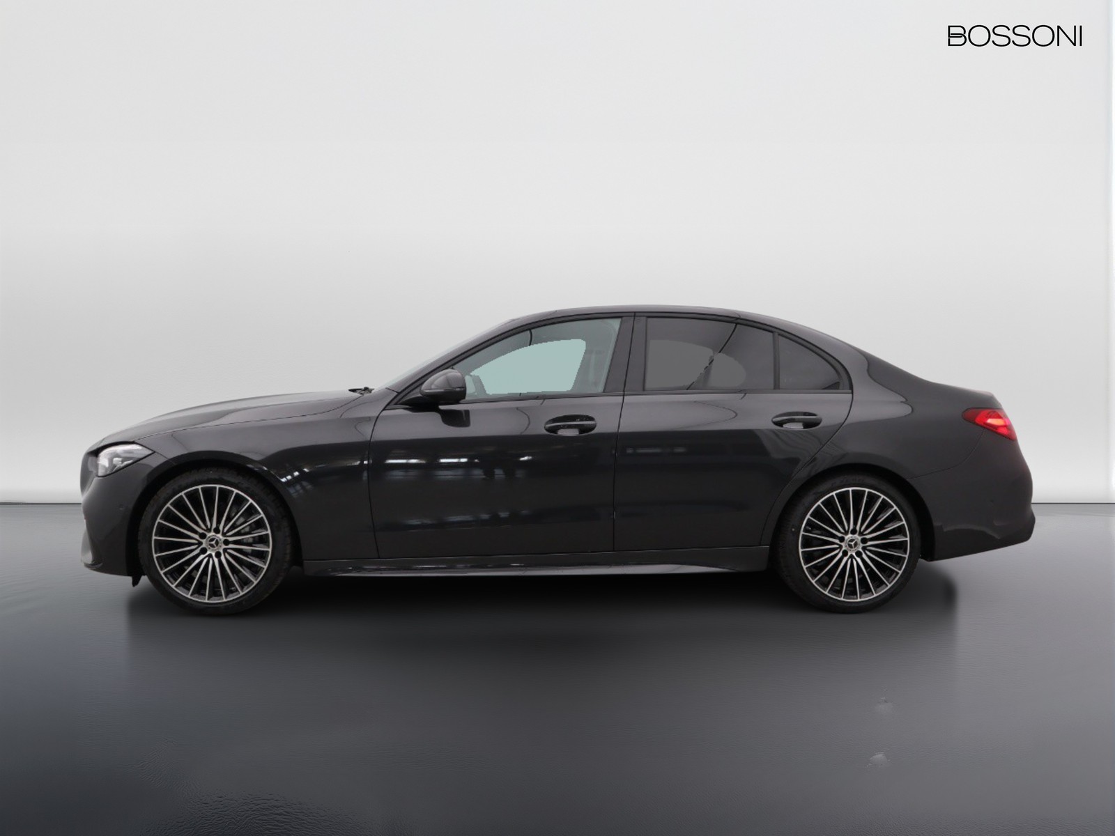 3 - Mercedes Classe C berlina 220 d mild hybrid 200cv amg line advanced plus 4matic 9g-tronic