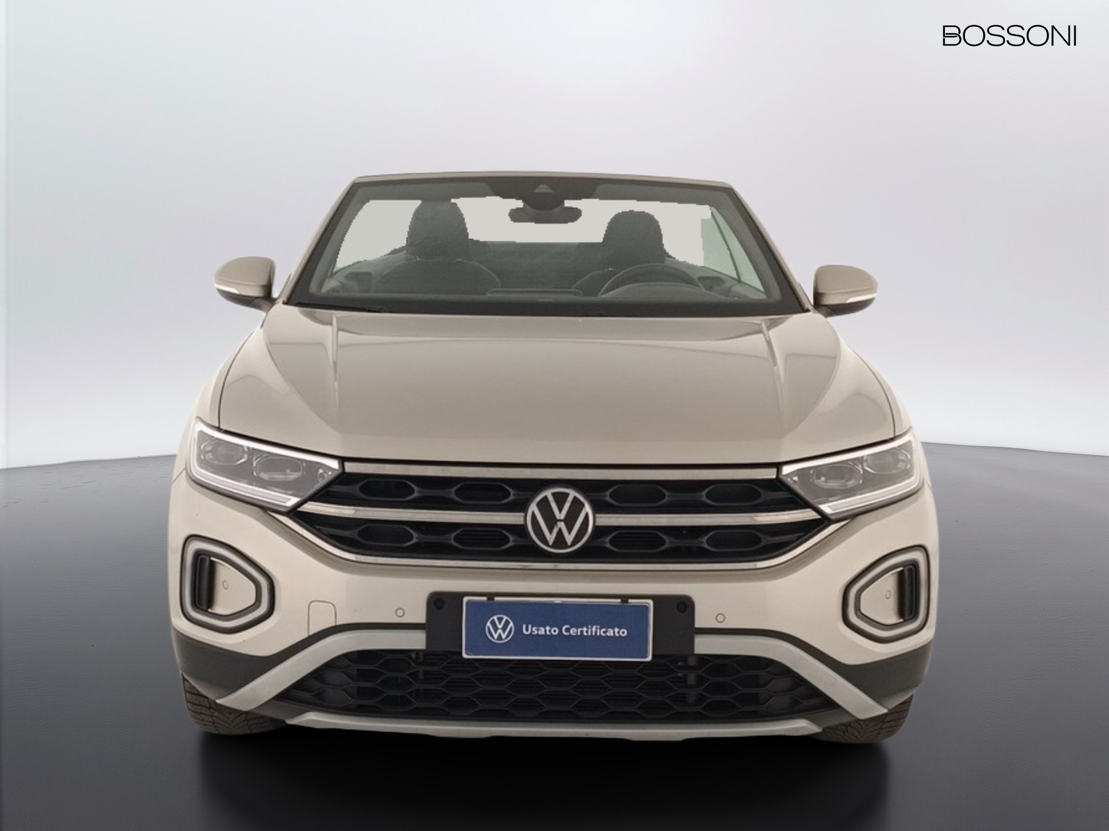 2 - Volkswagen T-Roc cabriolet 1.0 tsi 110cv style