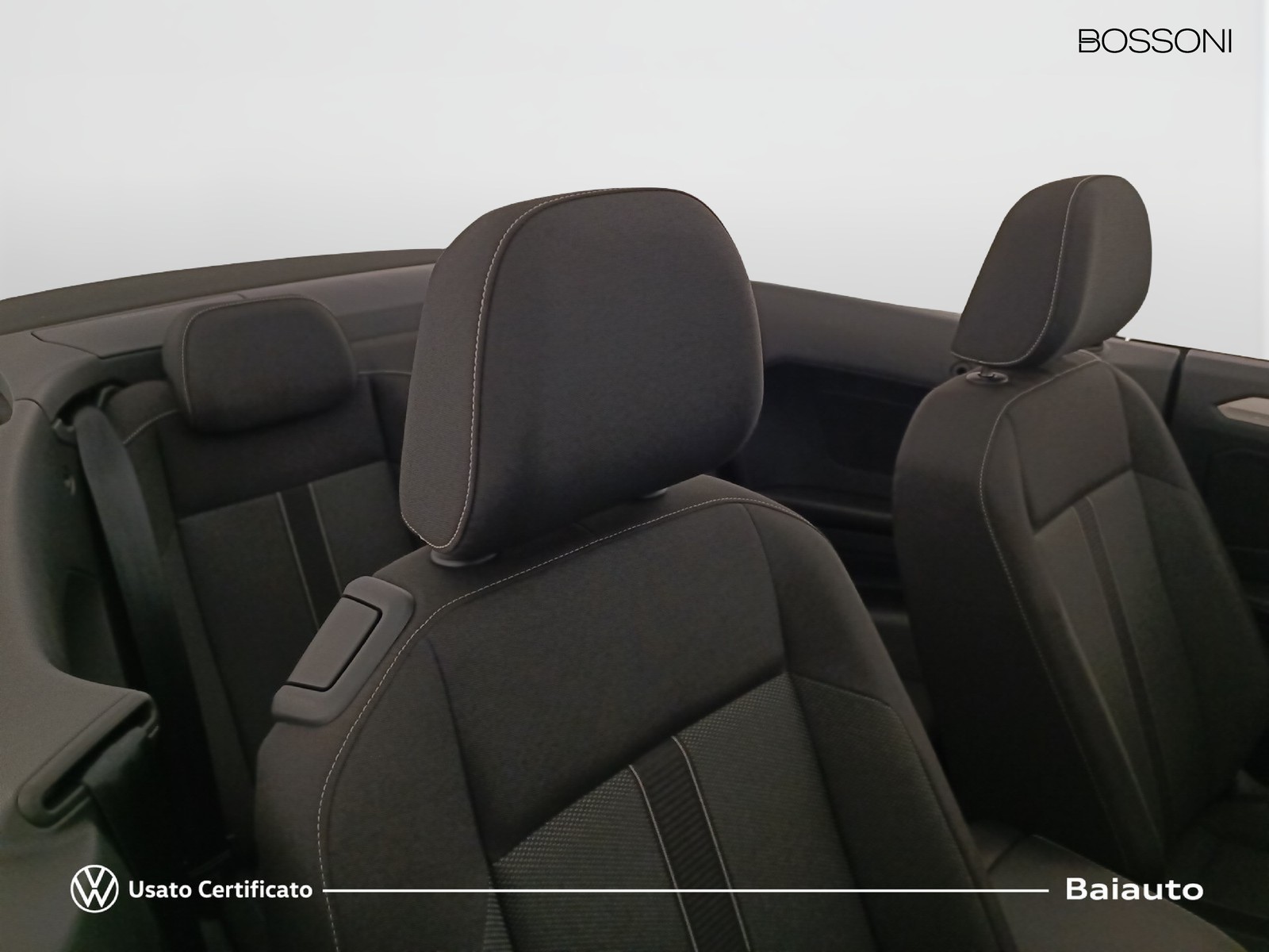 22 - Volkswagen T-Roc cabriolet 1.0 tsi 110cv style