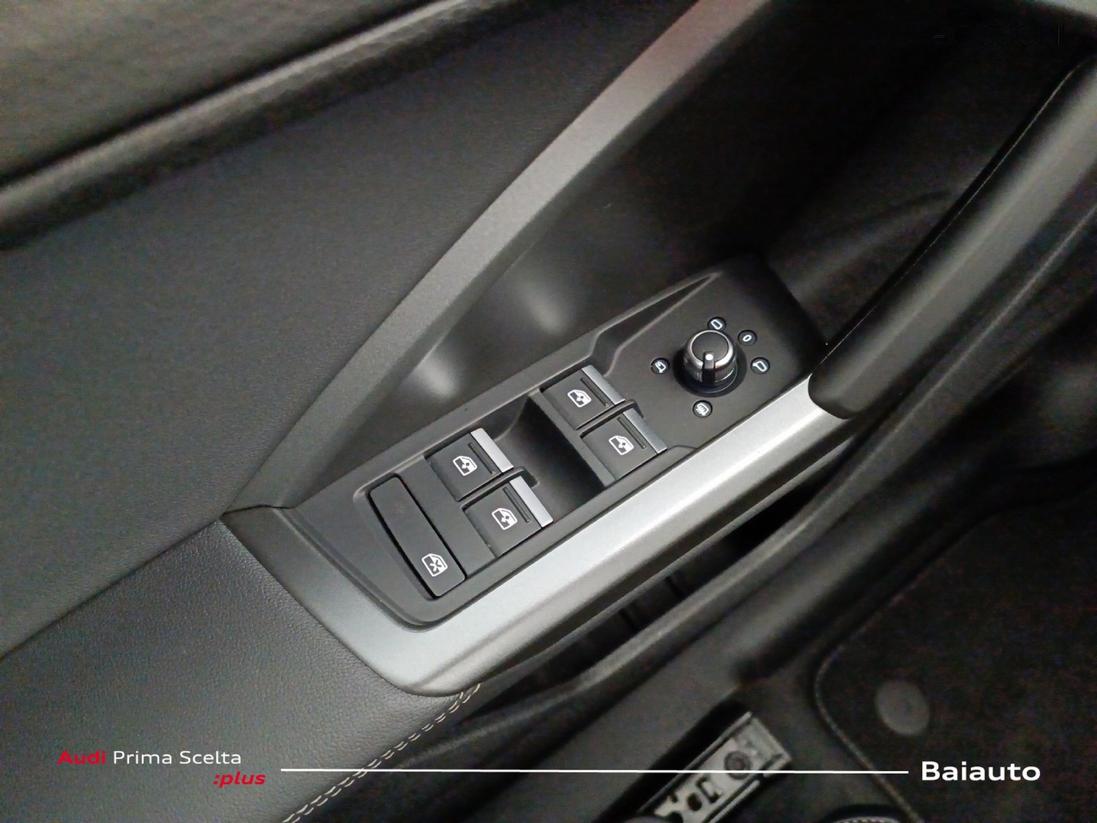 20 - Audi Q3 35 2.0 tdi s line edition s tronic