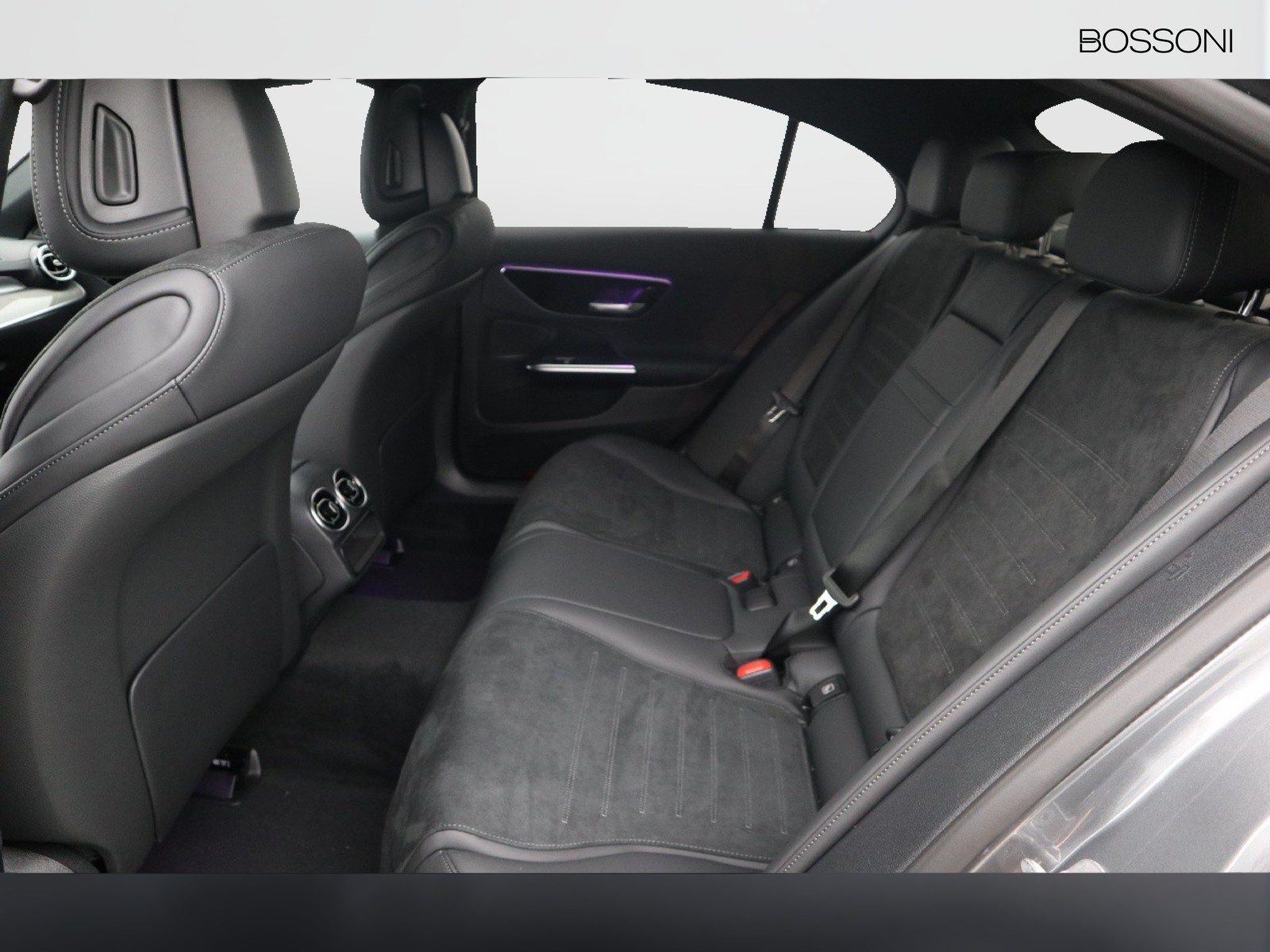 8 - Mercedes Classe C berlina 220 d mild hybrid 200cv amg line advanced 4matic 9g-tronic