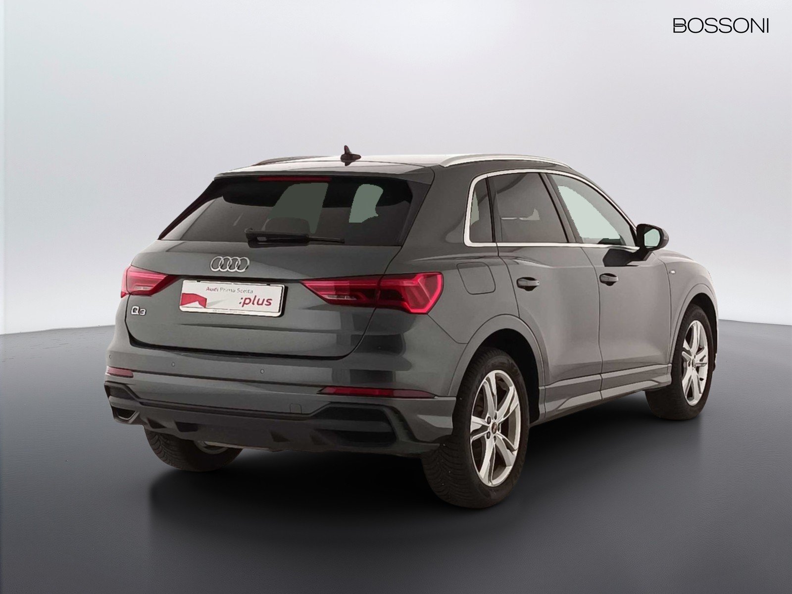 2 - Audi Q3 35 2.0 tdi s line edition s tronic