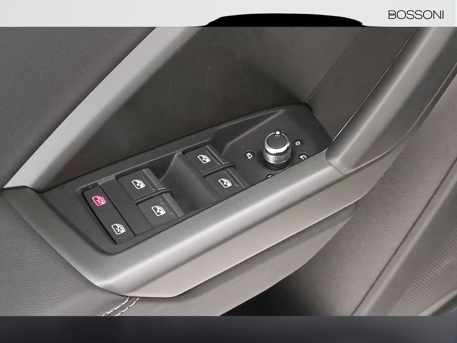 22 - Audi Q3 35 2.0 tdi s line edition s tronic