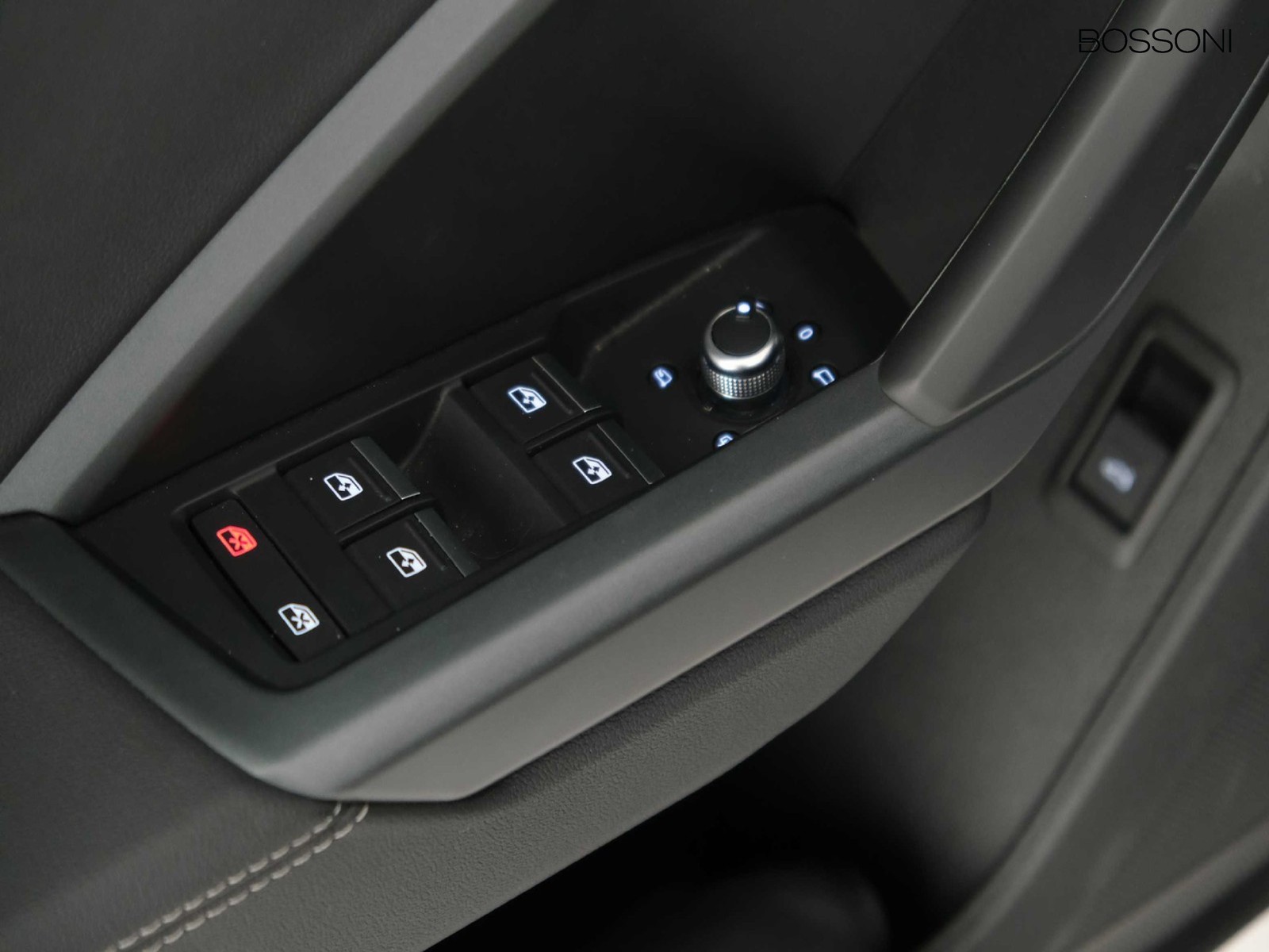 29 - Audi Q3 sportback 35 2.0 tdi s line edition s tronic