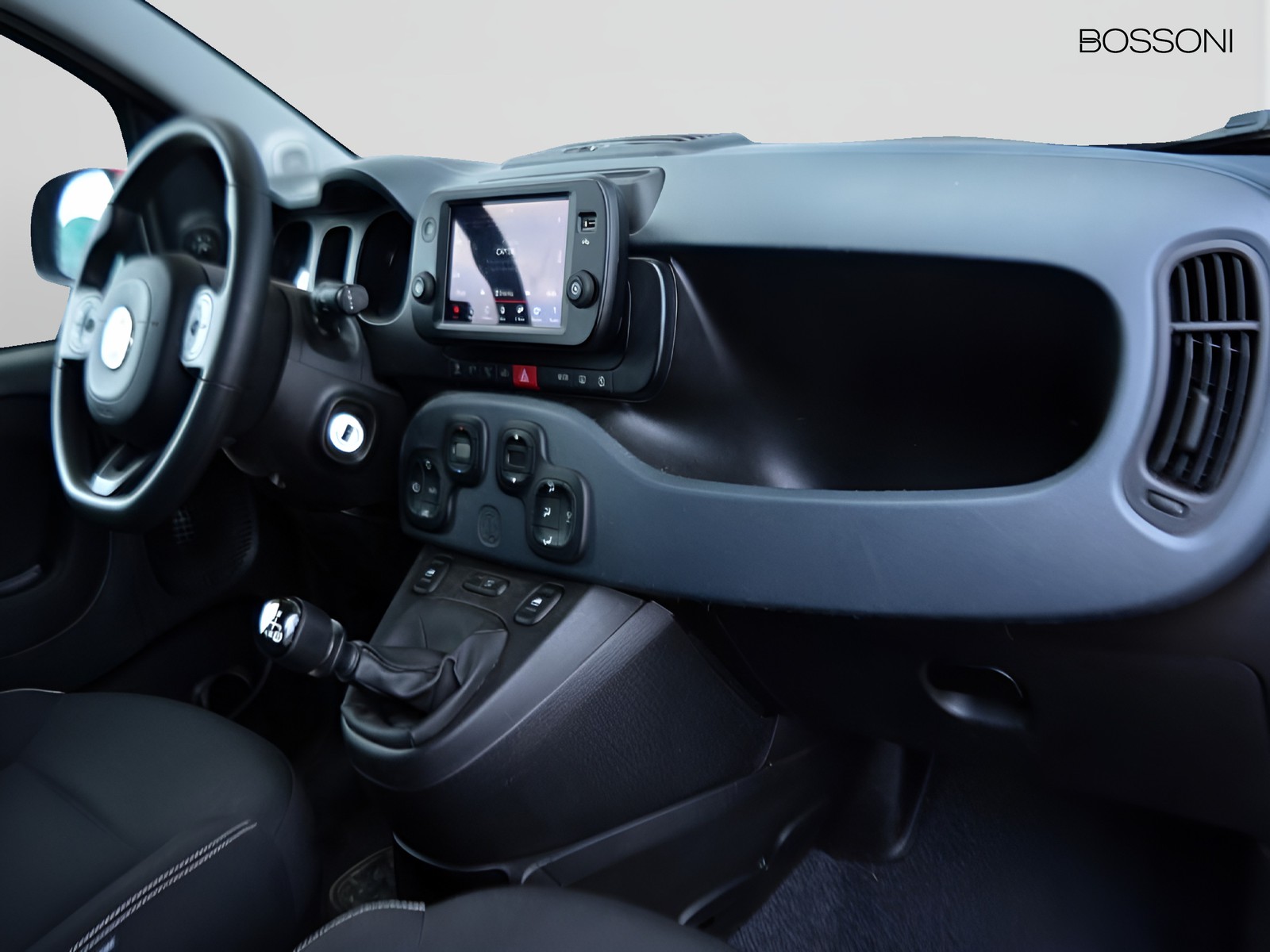 8 - Fiat Panda cross 1.0 firefly hybrid 70cv s&s 5p.ti