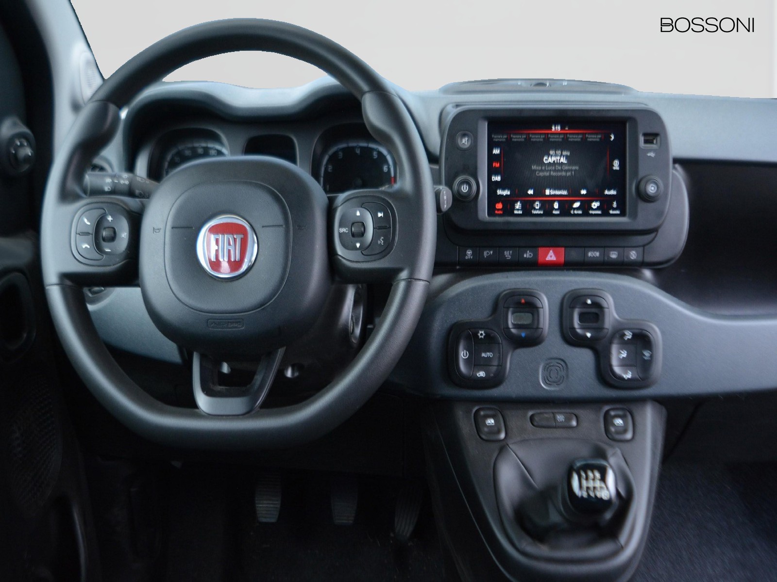 9 - Fiat Panda cross 1.0 firefly hybrid 70cv s&s 5p.ti