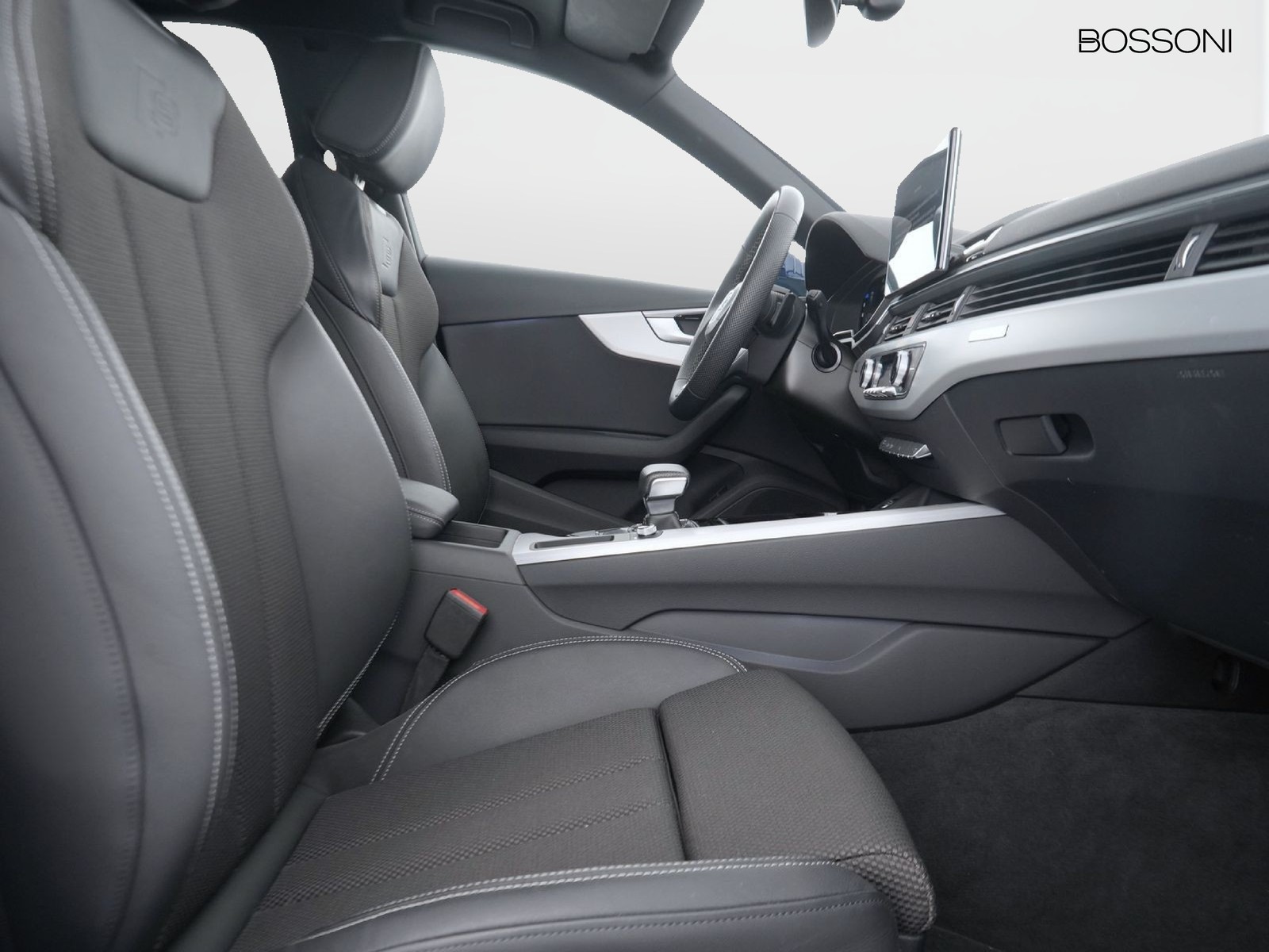 16 - Audi A4 avant 40 2.0 tdi mhev 204cv s line edition quattro s tronic