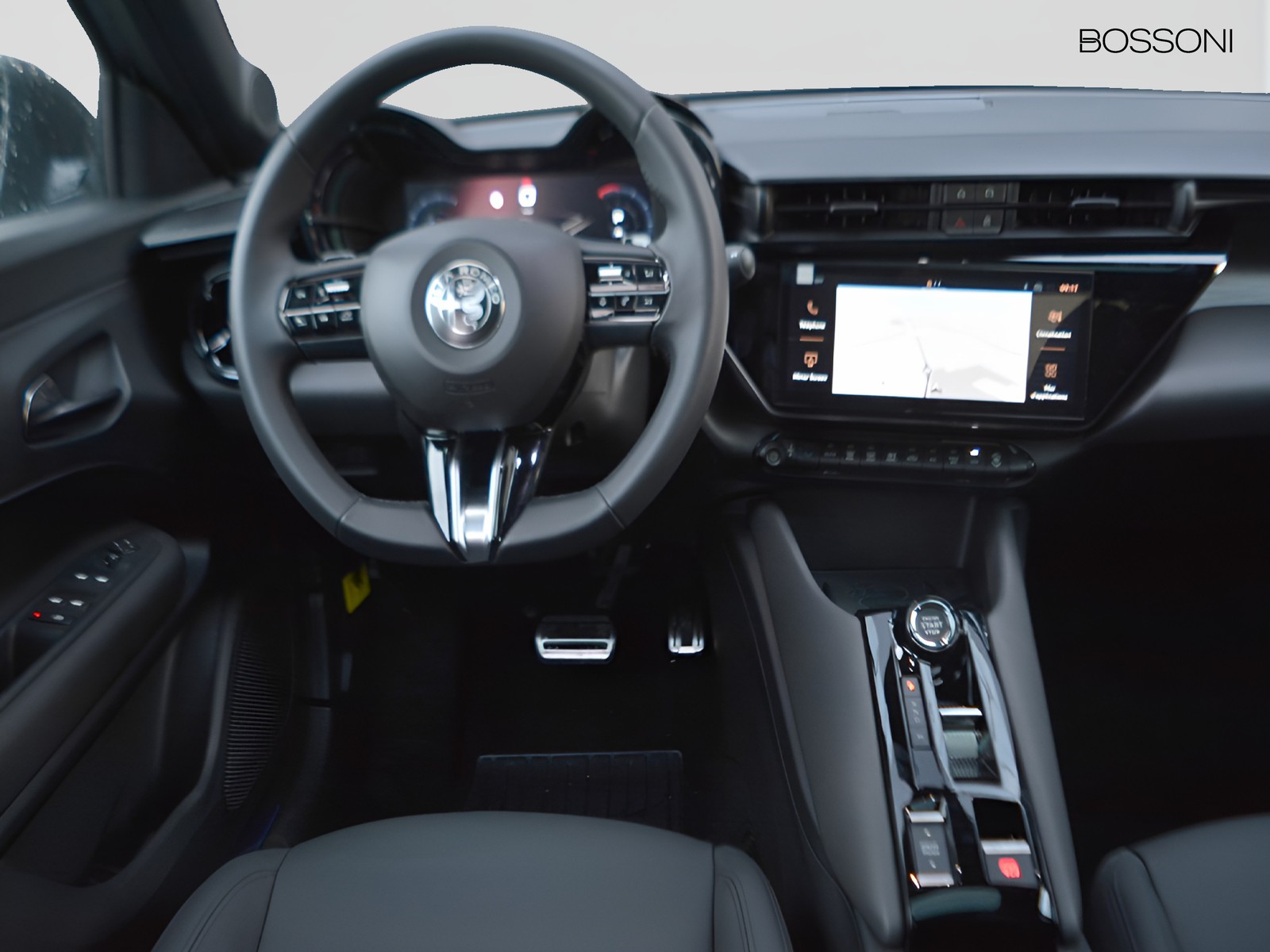 9 - Alfa Romeo Junior 1.2 hybrid 145cv ibrida q4 edct6