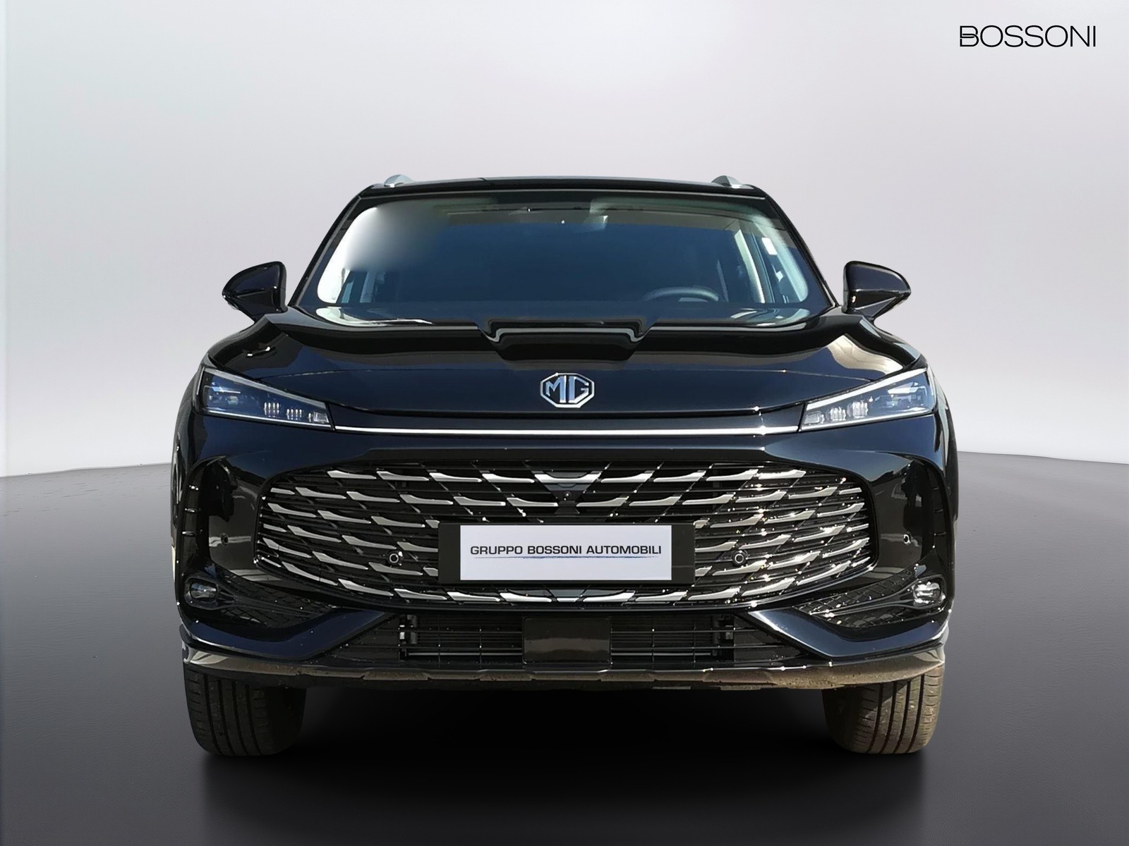 2 - Mg HS 1.5 phev luxury auto