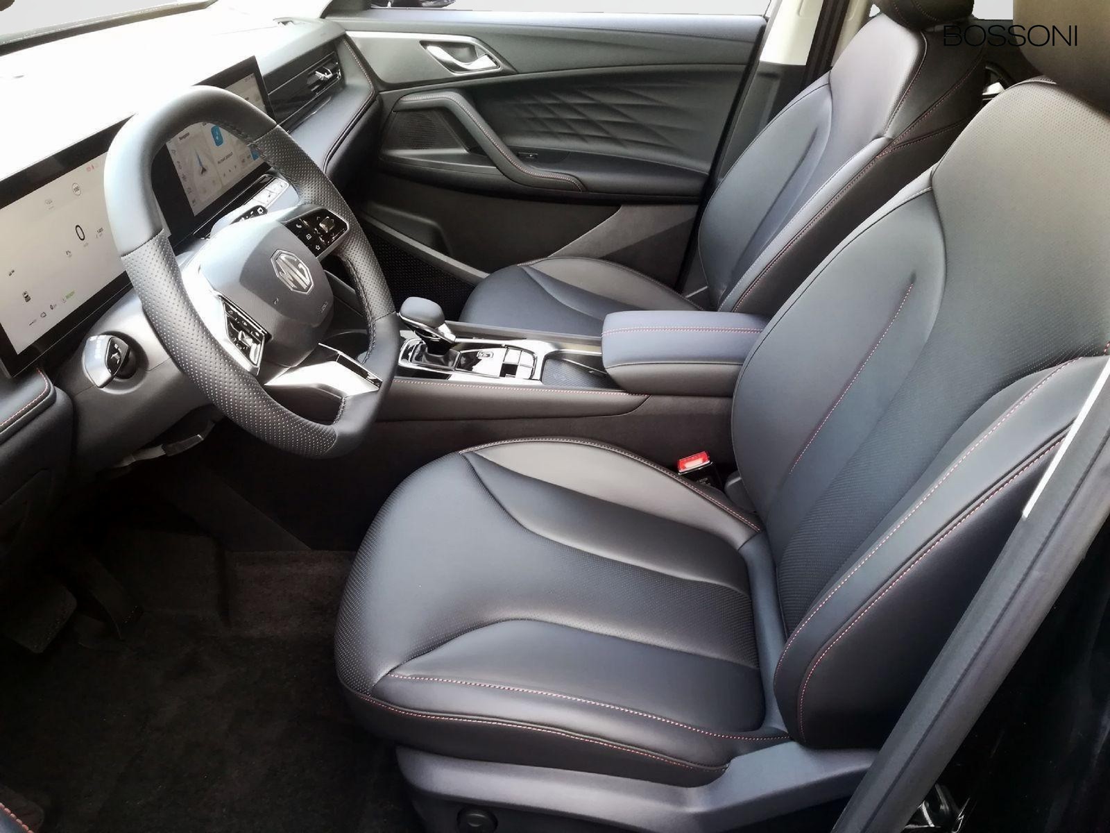 11 - Mg HS 1.5 phev luxury auto