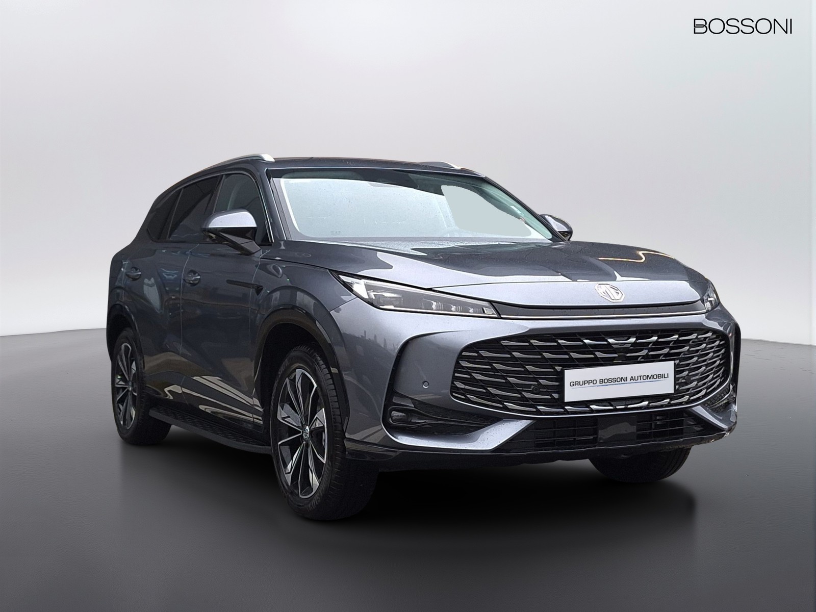 3 - Mg HS 1.5 phev luxury auto