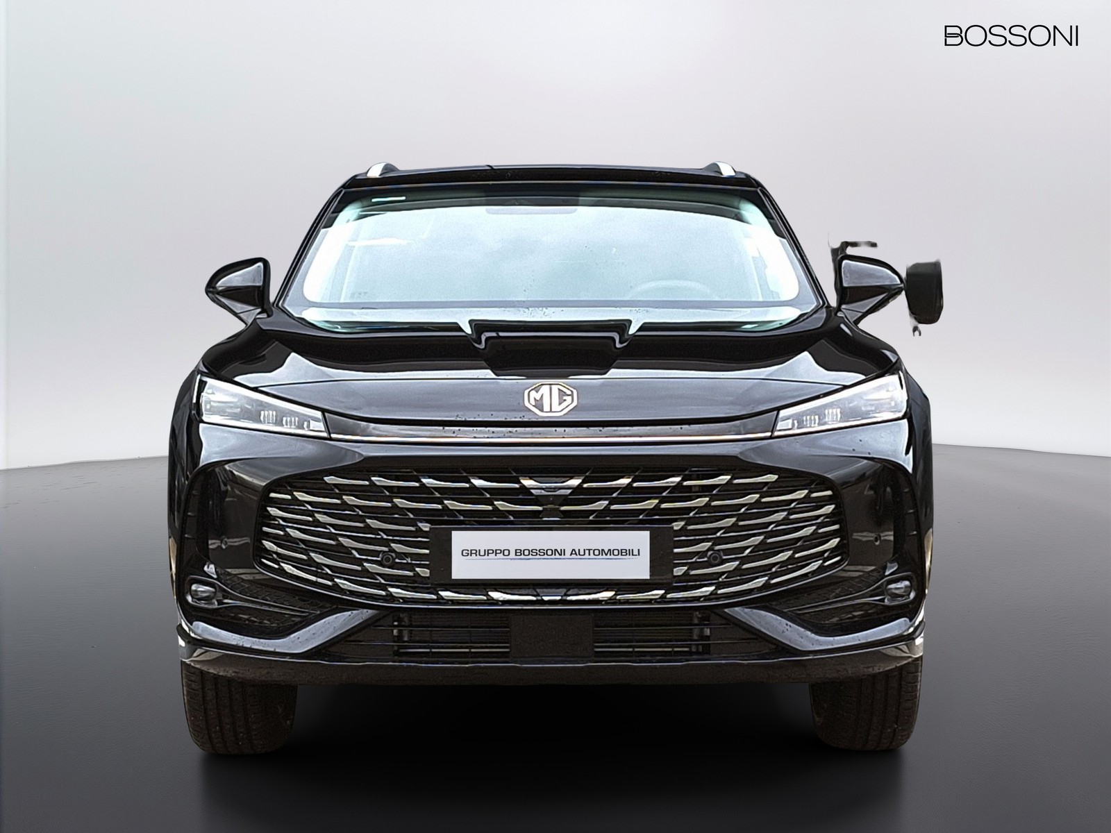 2 - Mg HS 1.5 phev luxury auto