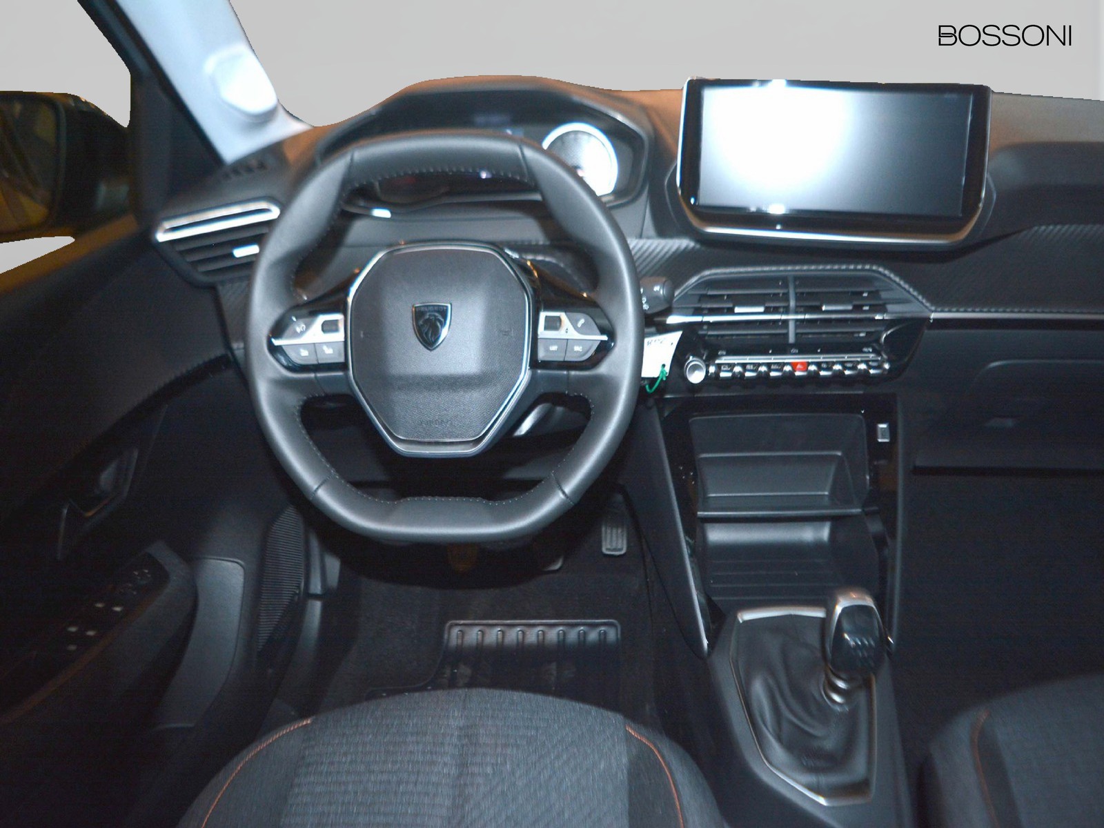 9 - Peugeot 208 1.2 puretech 100cv style s&s