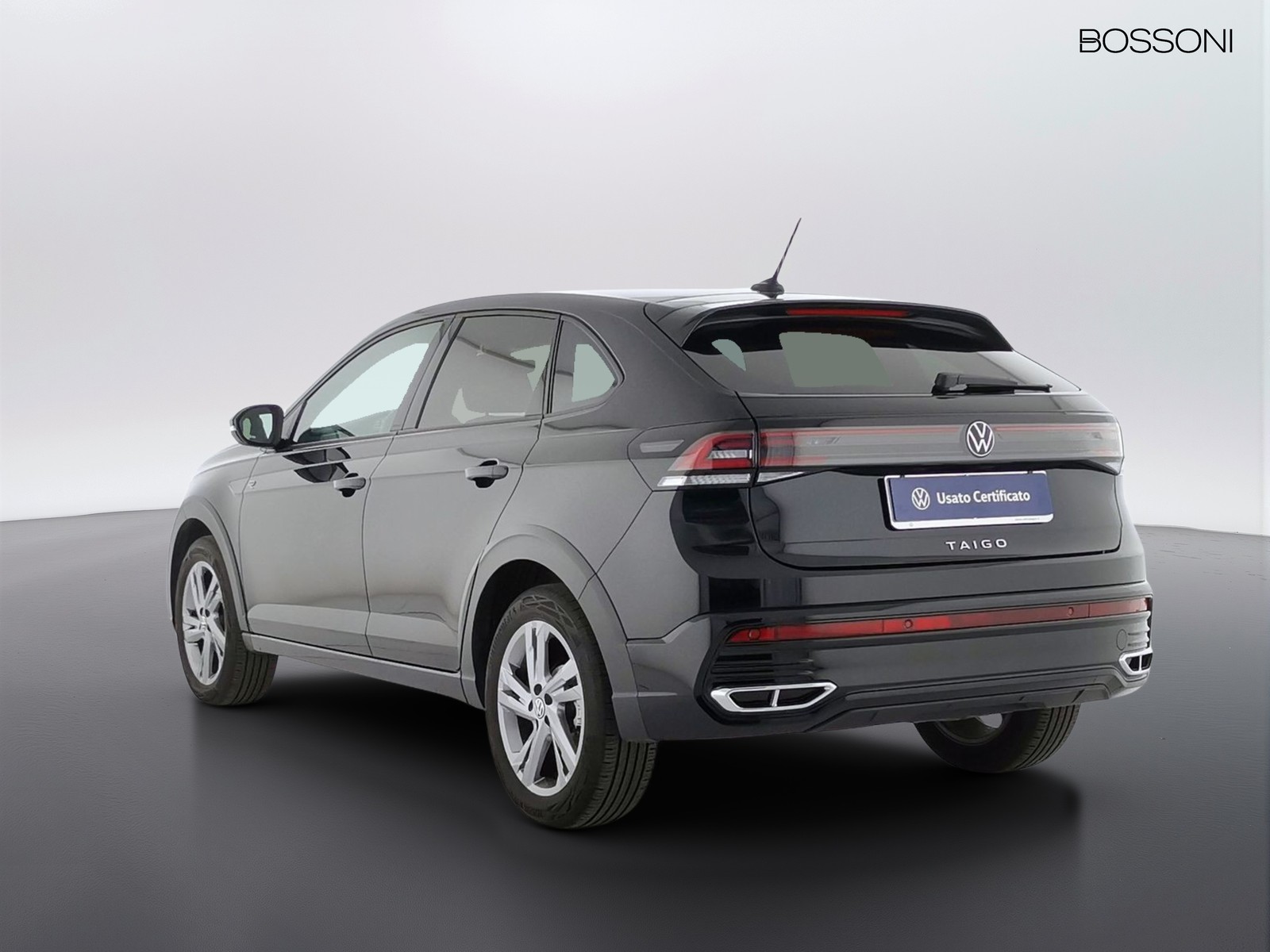 4 - Volkswagen Taigo 1.0 tsi 115cv r-line