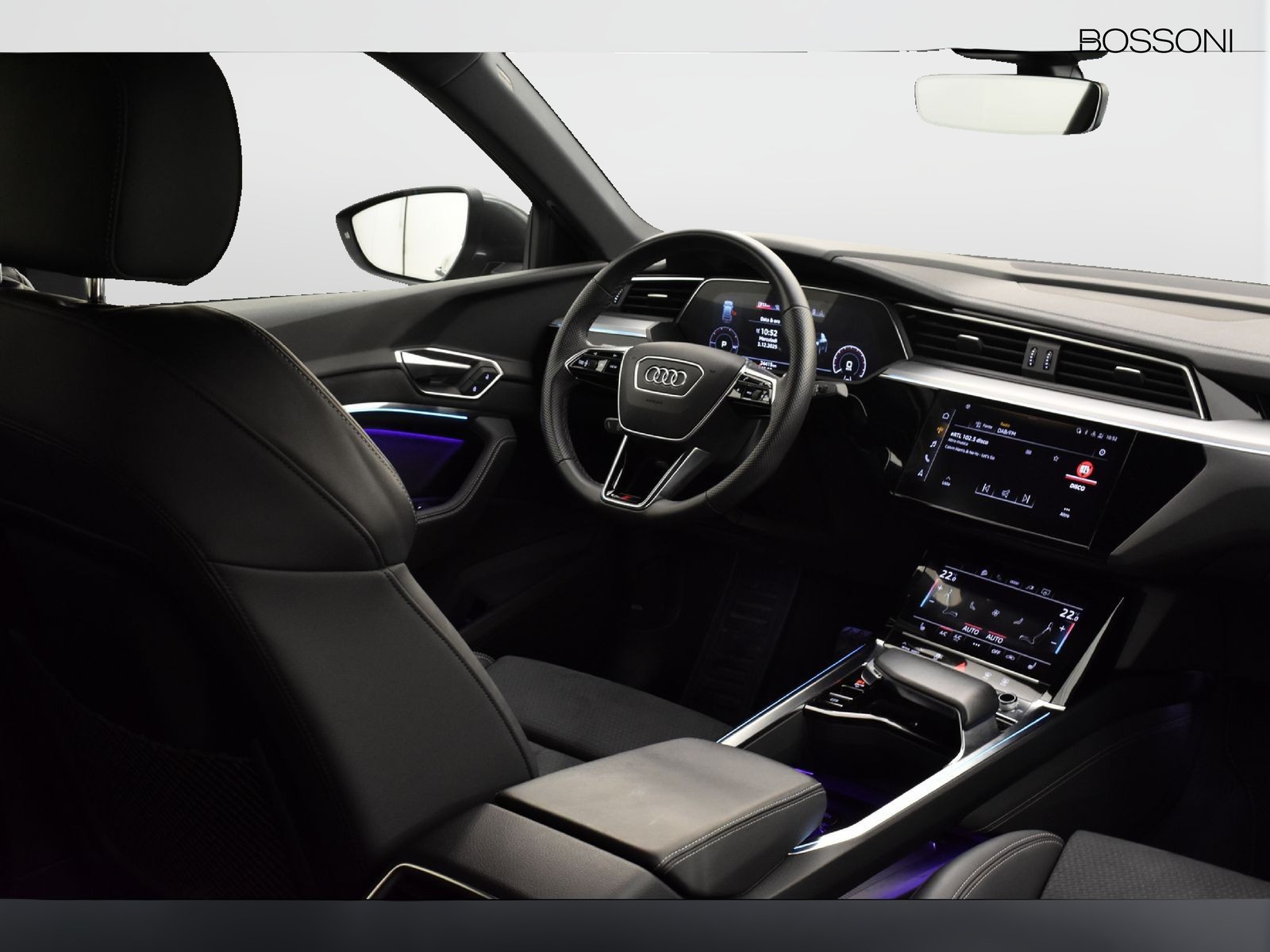 4 - Audi e-tron sportback 50 s line edition quattro cvt