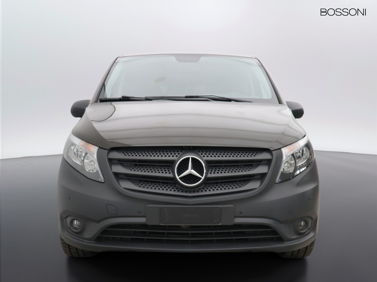 2 - Mercedes Vans Vito 119 cdi extralong mixto auto my20