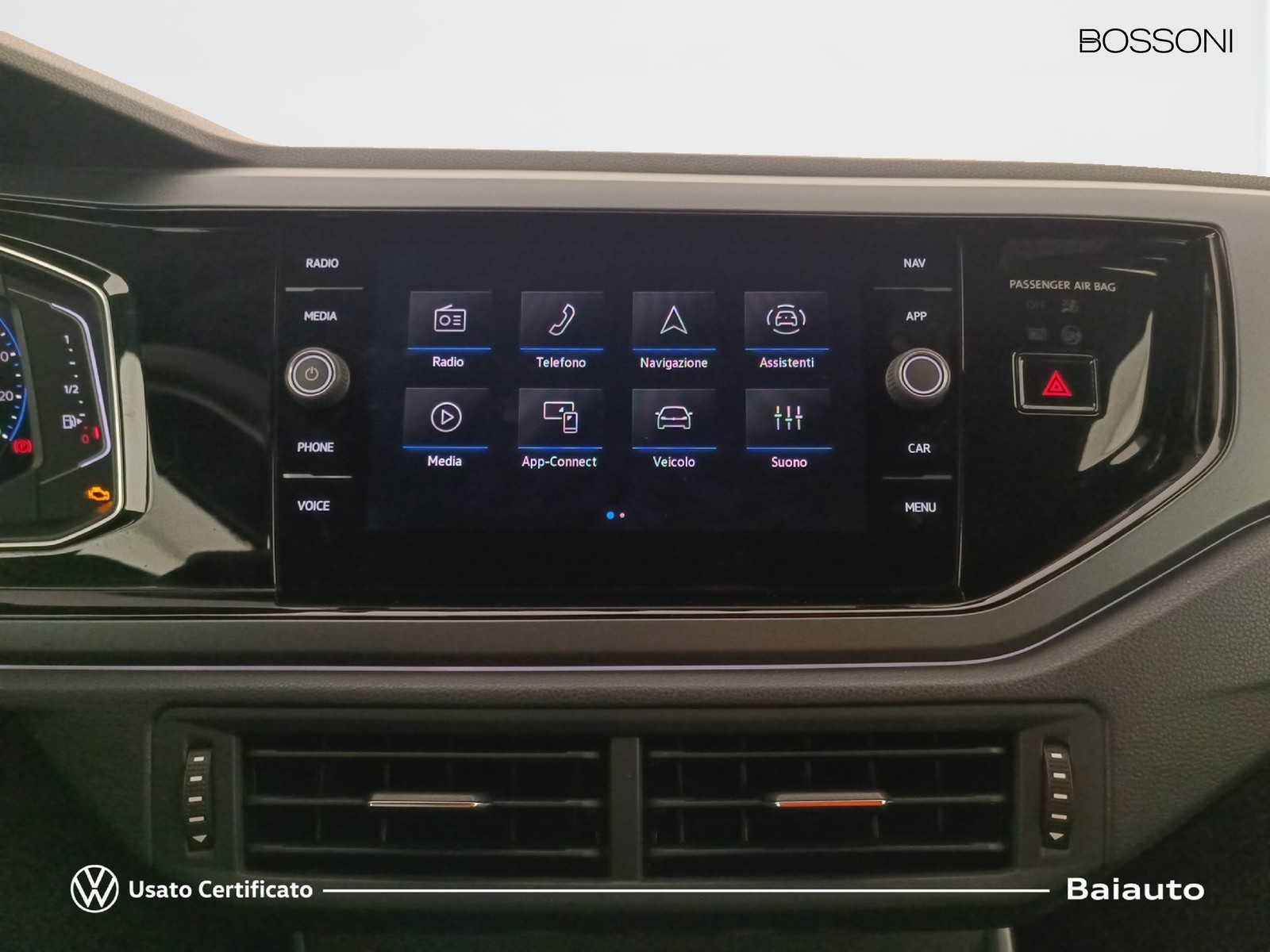 10 - Volkswagen Taigo 1.0 tsi 115cv r-line