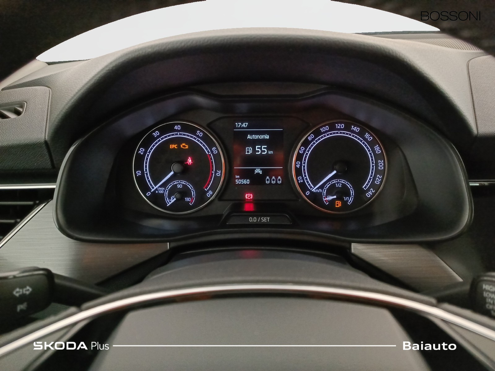 9 - Skoda Kamiq 1.0 tsi 110cv scoutline