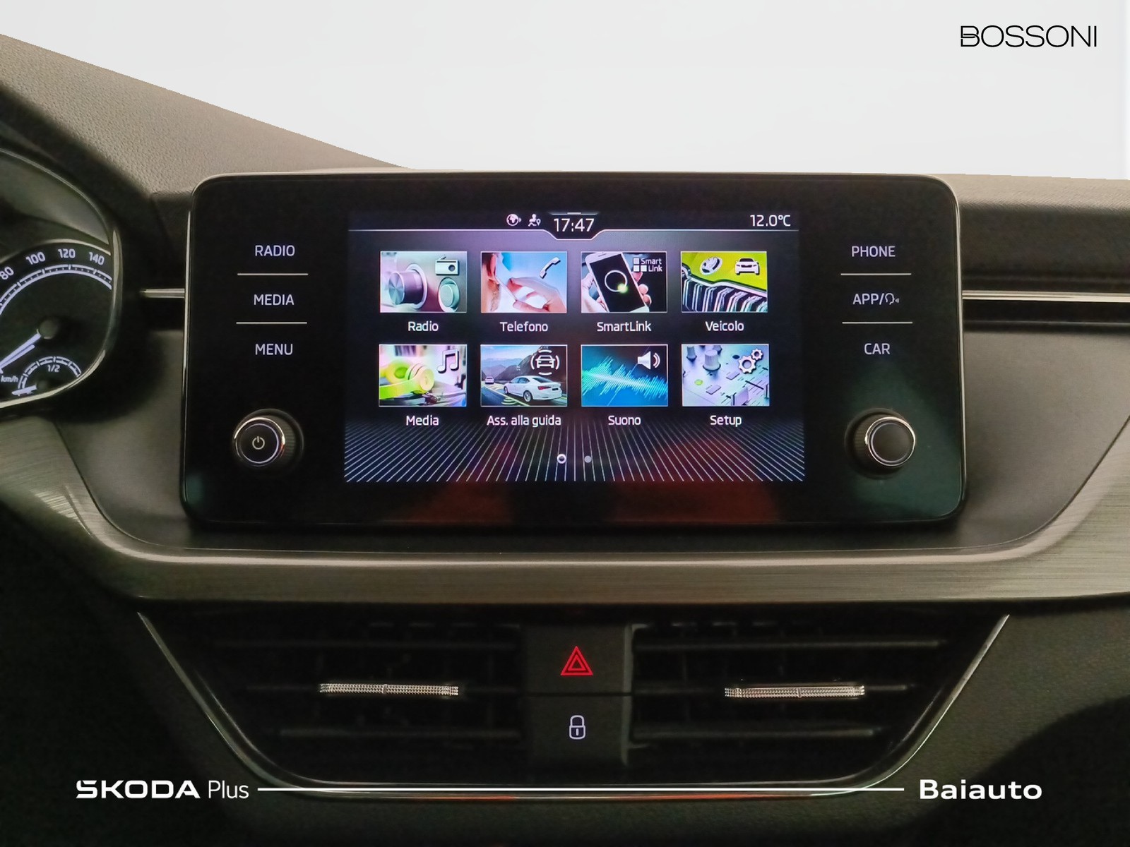 10 - Skoda Kamiq 1.0 tsi 110cv scoutline