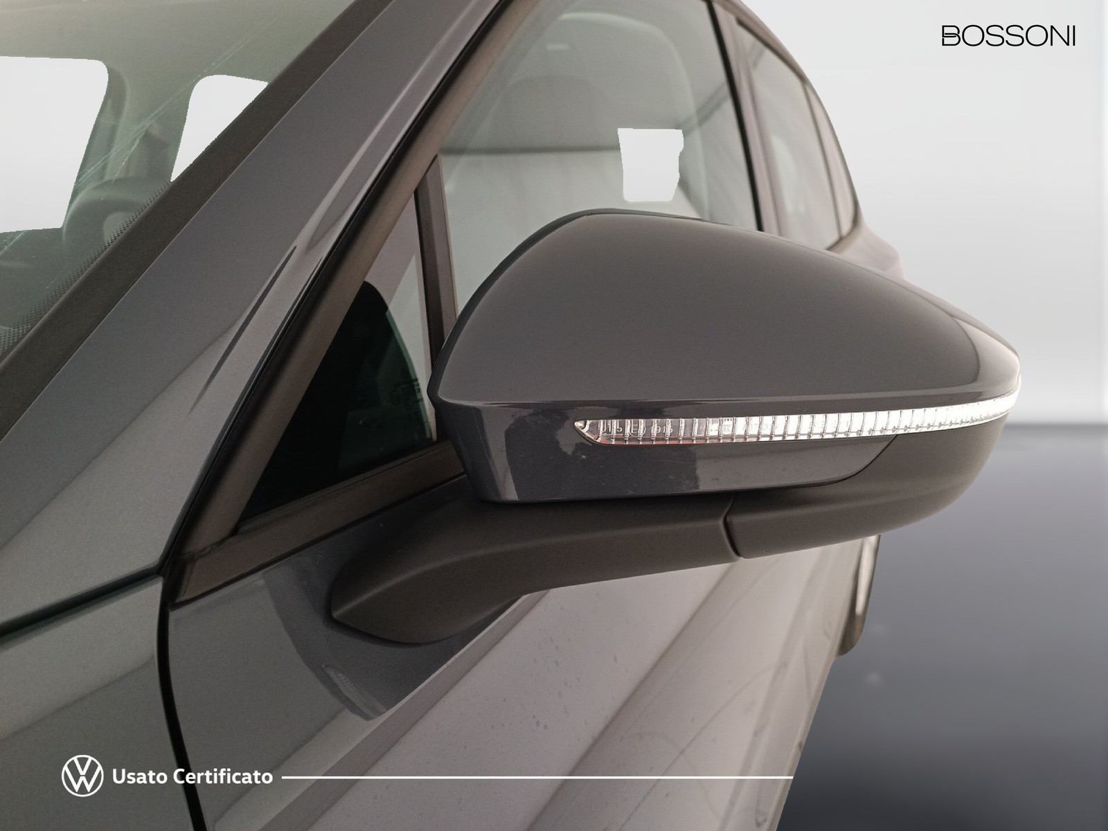 24 - Volkswagen Tiguan 2.0 tdi scr 150cv life dsg