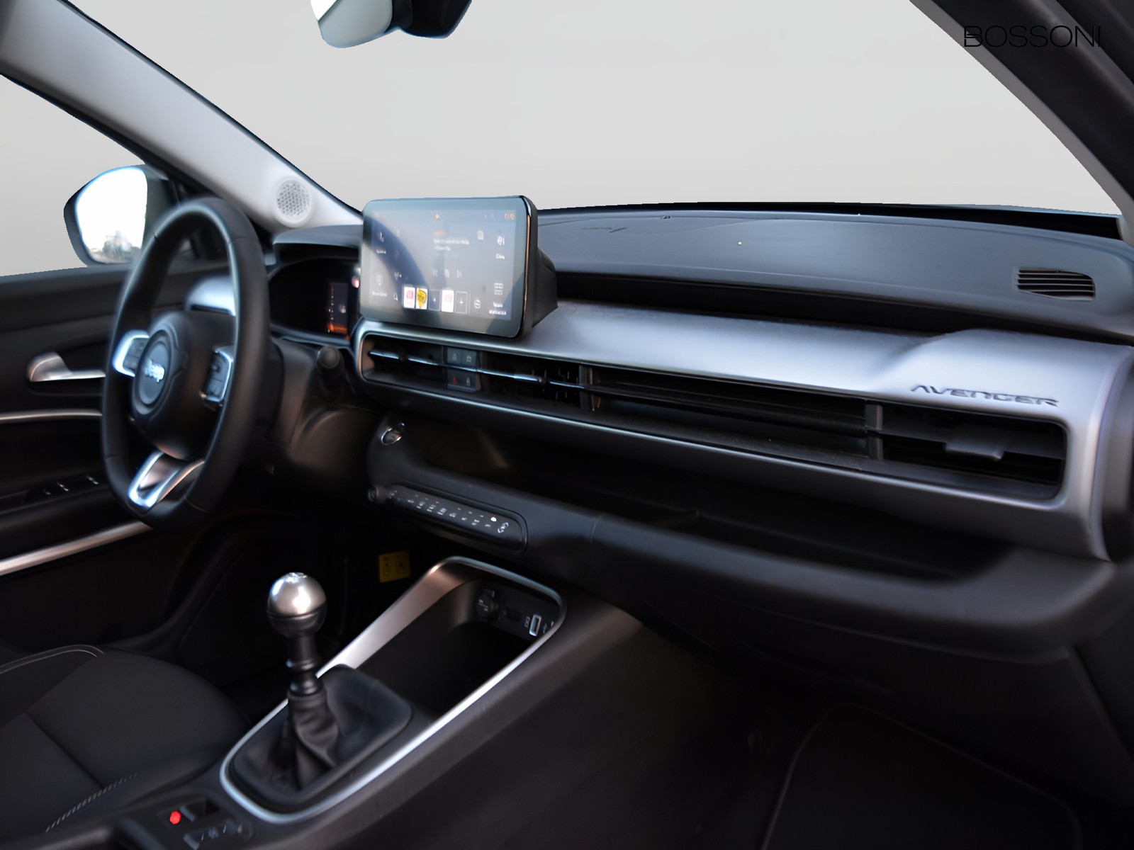 8 - Jeep Avenger 1.2 turbo 100cv summit fwd