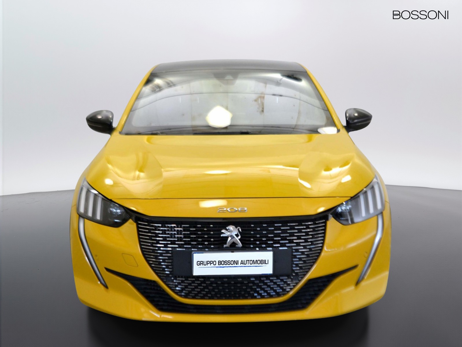 2 - Peugeot 208 5 porte 1.2 puretech gt s&s