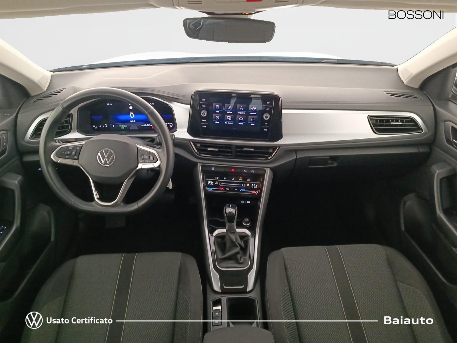 6 - Volkswagen T-Roc 2.0 tdi scr 150cv life dsg