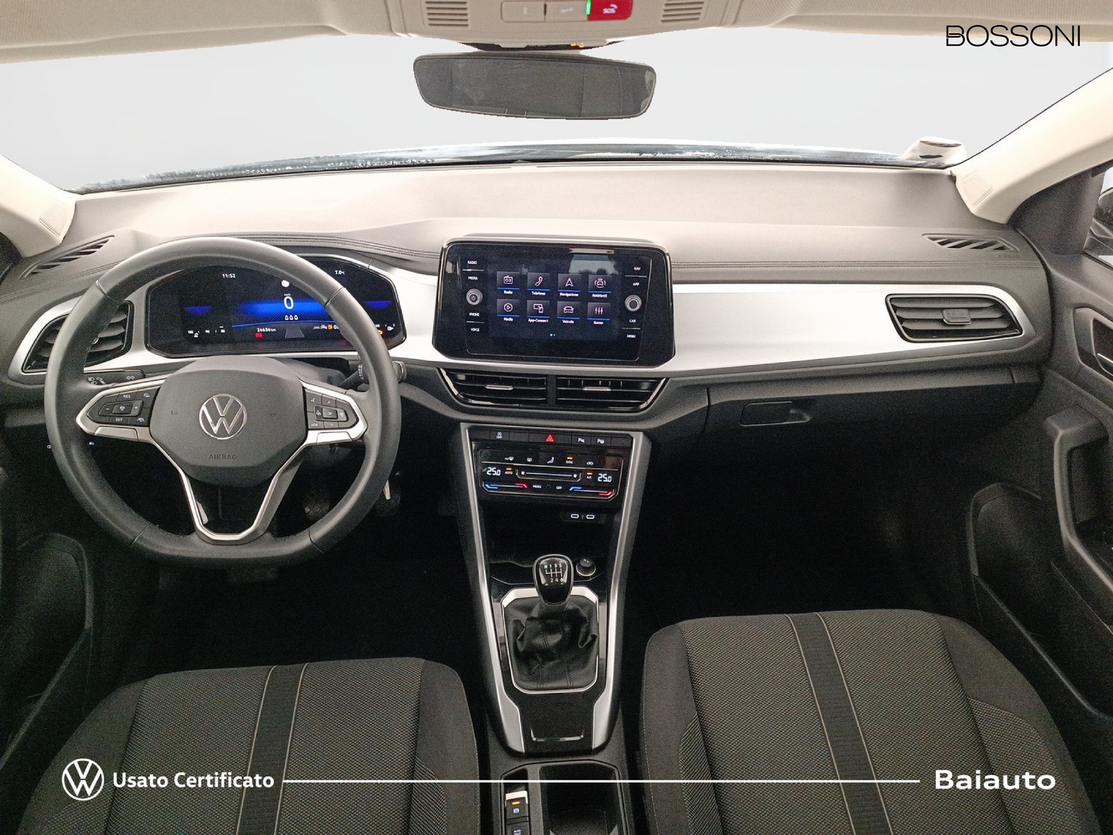 6 - Volkswagen T-Roc 2.0 tdi scr 115cv life