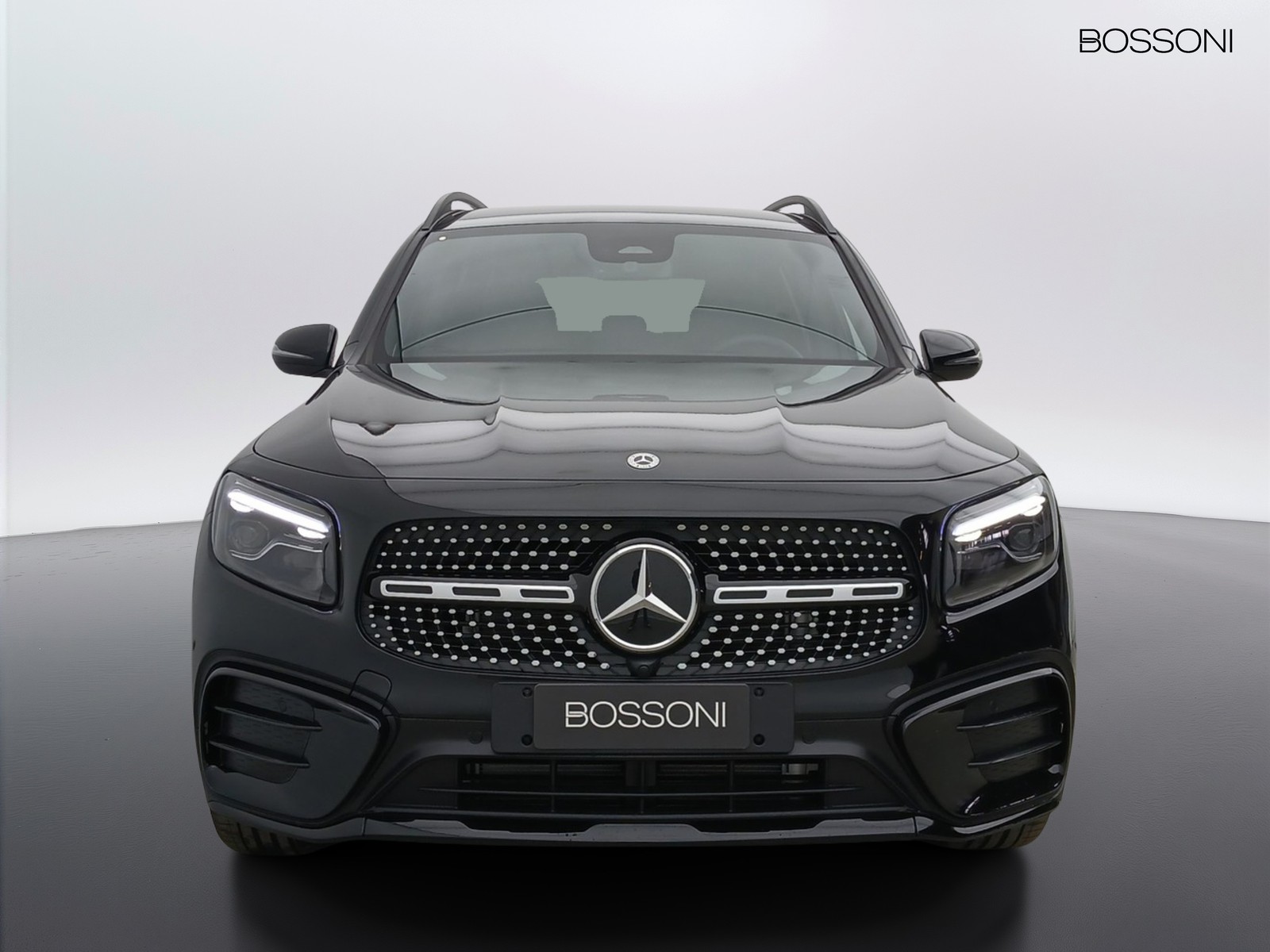 2 - Mercedes GLB 200 d amg line premium 4matic 8g-dct