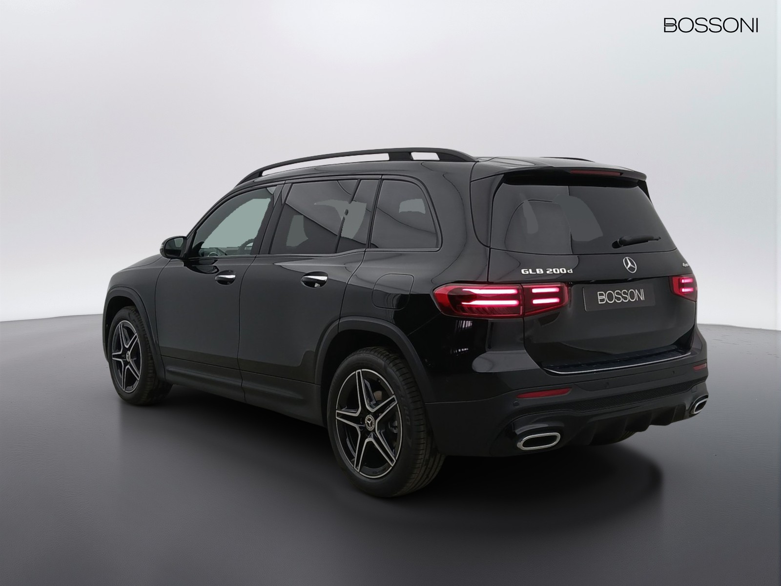 5 - Mercedes GLB 200 d amg line premium 4matic 8g-dct