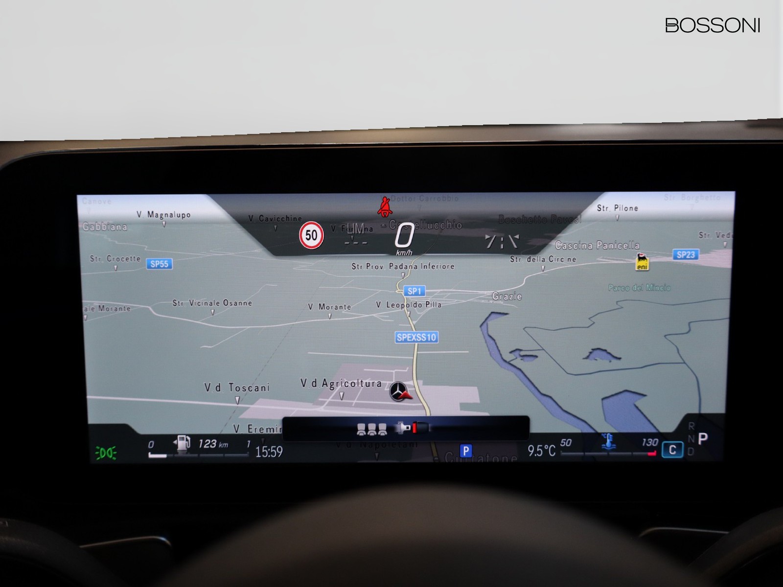 16 - Mercedes GLB 200 d amg line premium 4matic 8g-dct