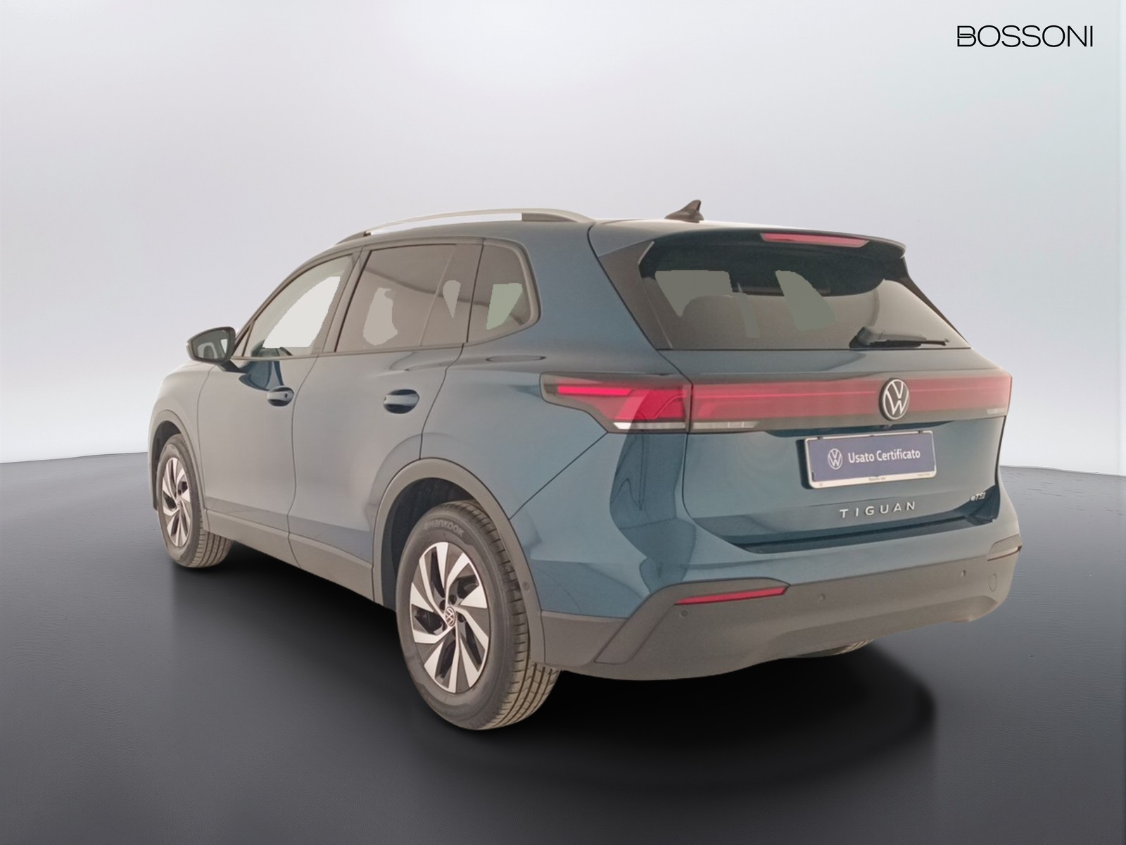 4 - Volkswagen Tiguan 1.5 etsi act 130cv life dsg