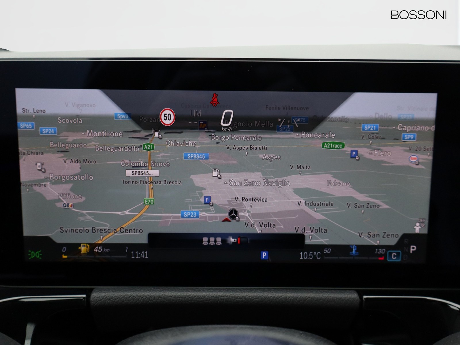 16 - Mercedes GLA 200 d progressive advanced plus 8g-dct