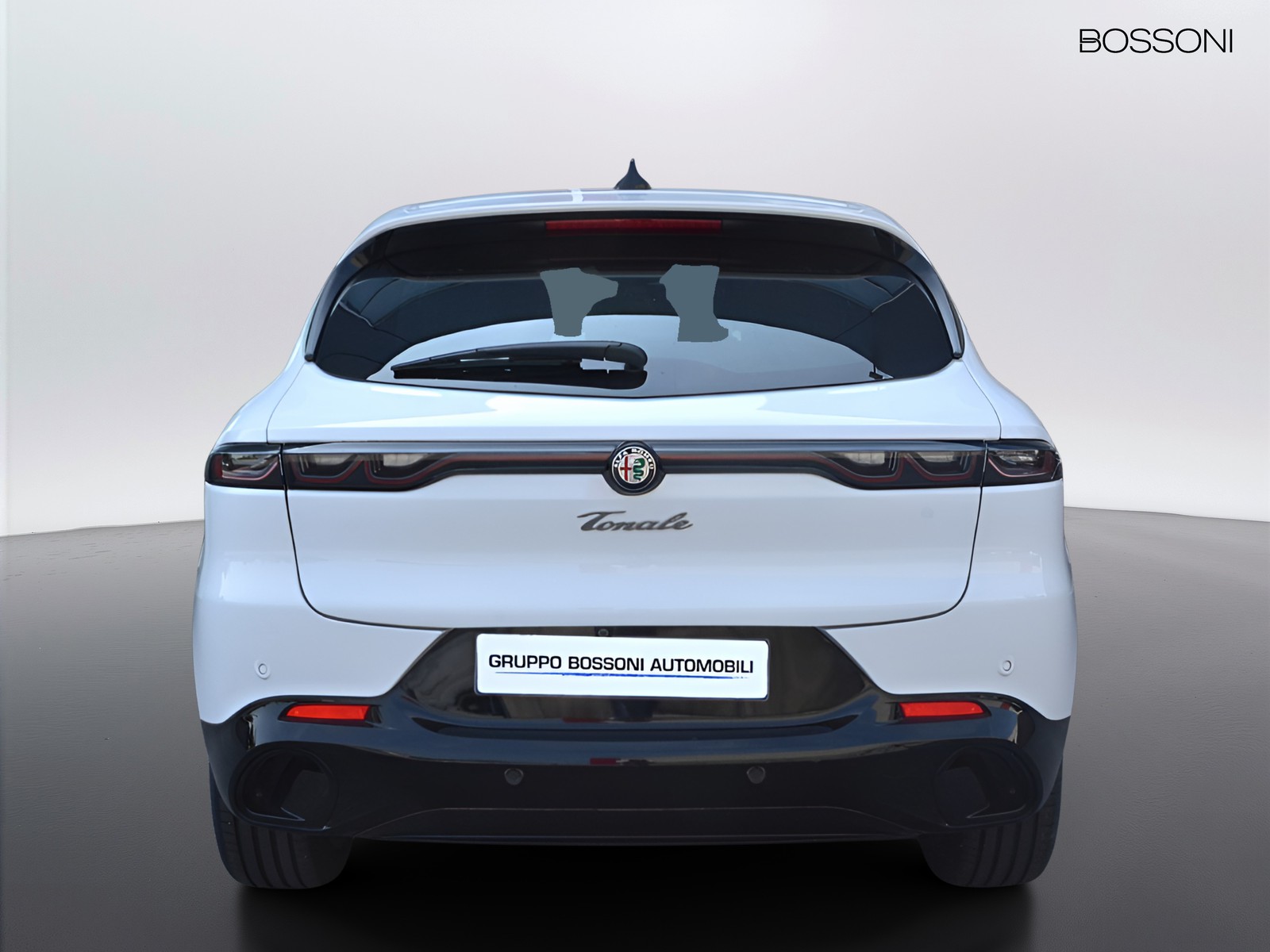 4 - Alfa Romeo Tonale 1.5 hybrid 160cv veloce tct7