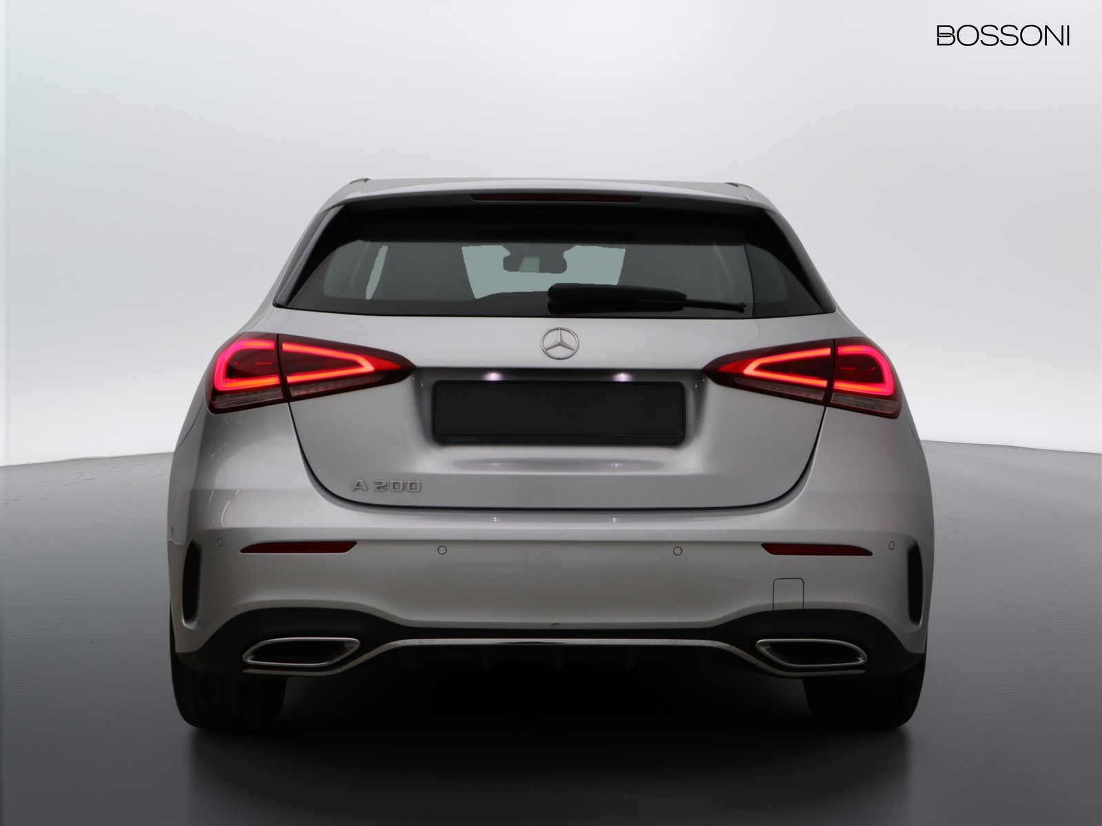 6 - Mercedes Classe A 200 premium 7g-dct